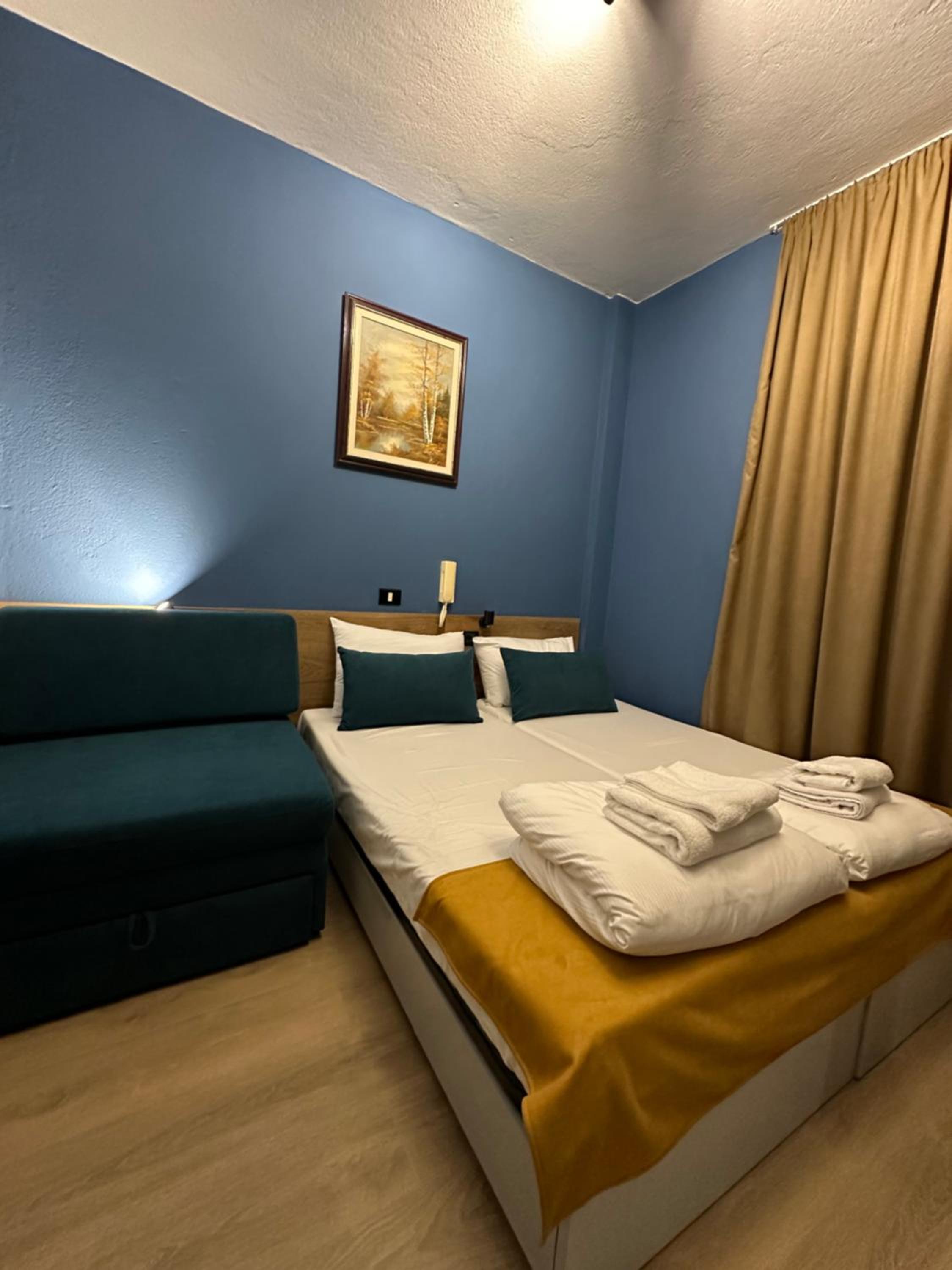 VILLA CABARE Apartments&Rooms