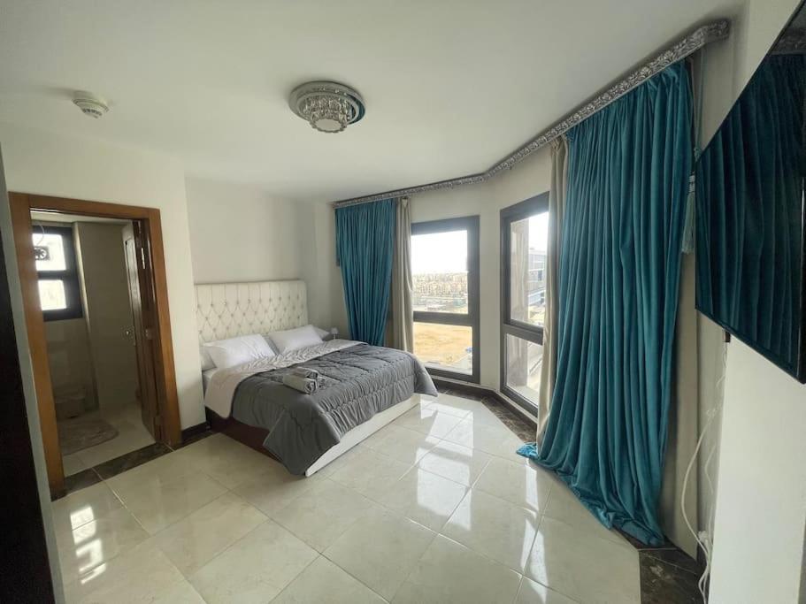 Large 3 bedroom duplex in Nyoum with pool