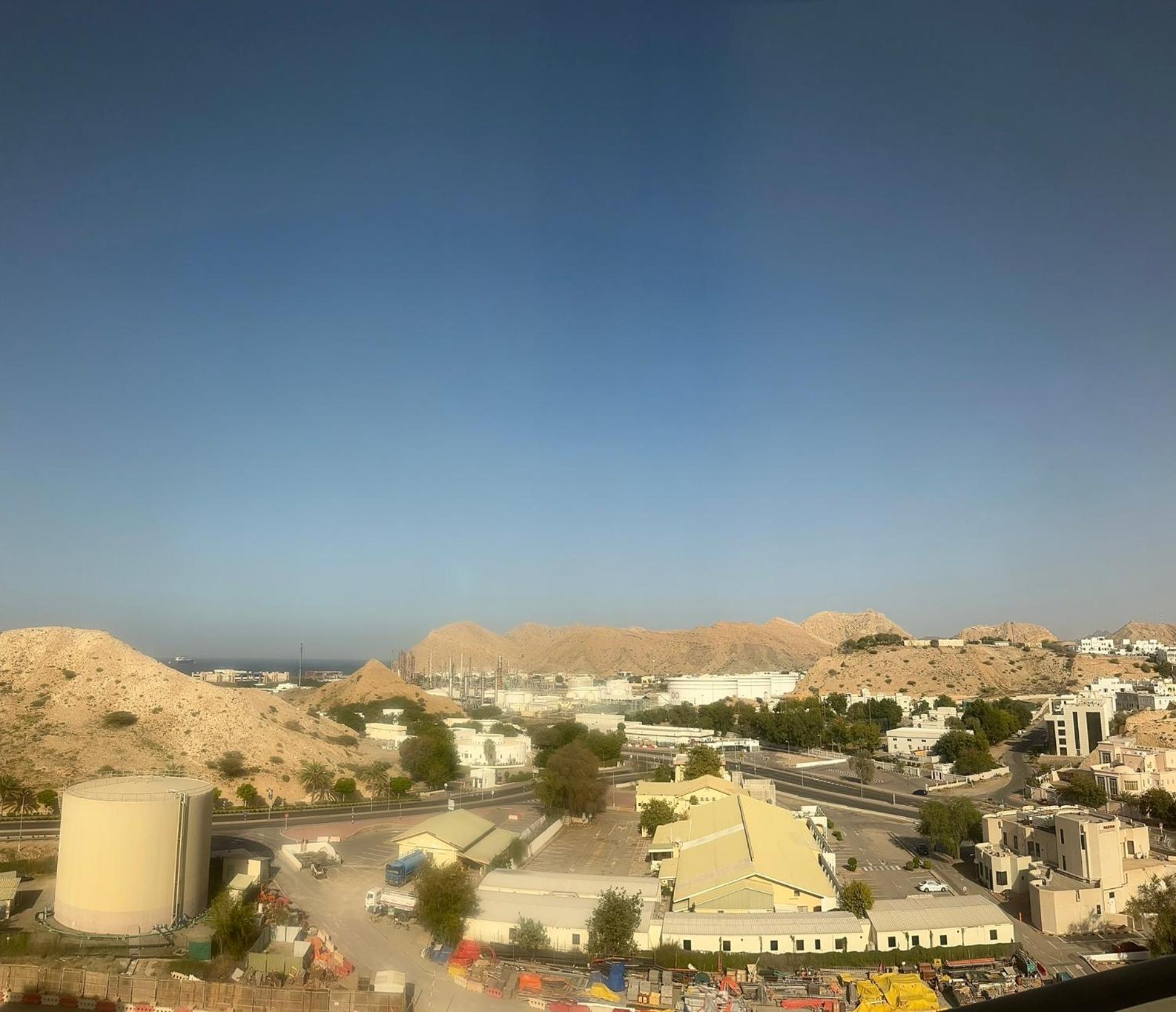 Elegant 3-Bed room Sea-View view 3