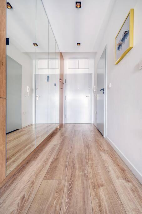 Central Apartments Lodz - City Center - Stylish and Cozy - G147A