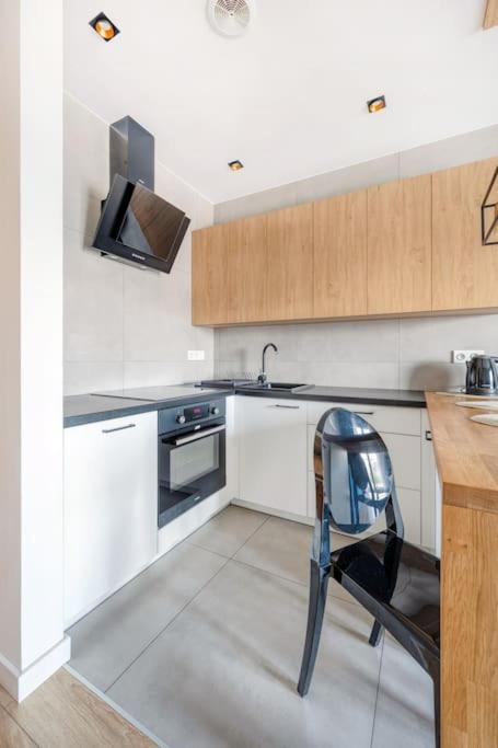 Central Apartments Lodz - City Center - Stylish and Cozy - G147A