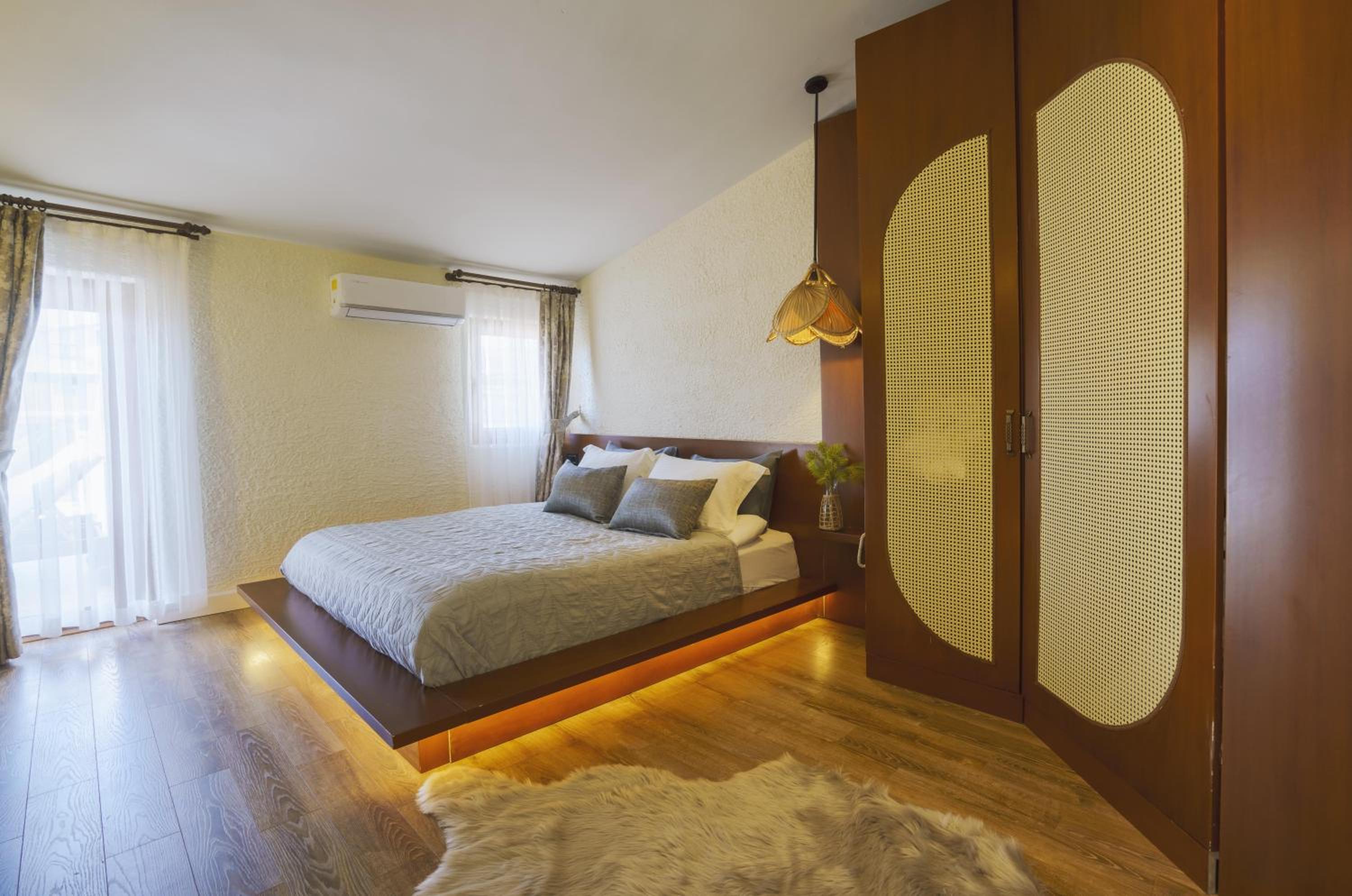 Qinn Otel - Image 58