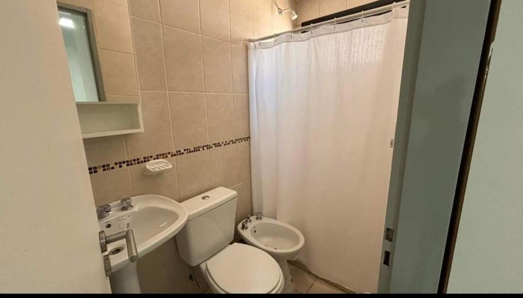 DEPARTAMENTO GENESIS,PLANTA BAJA DOS PERSONAS.