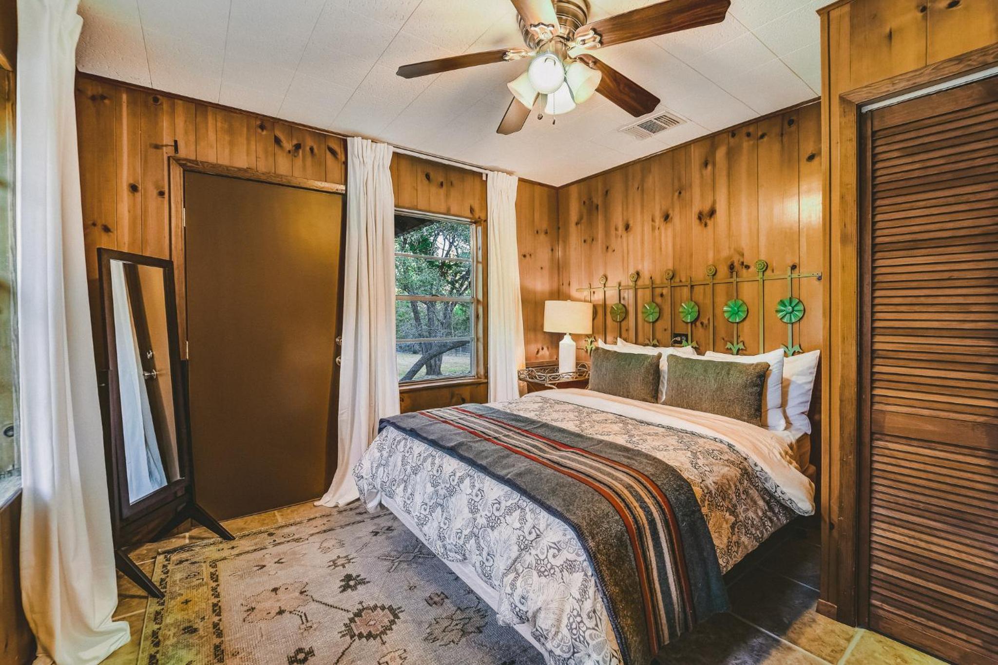 The Camp Blanco by Lodgewell - Riverfront retreat 2 Homes, Bunk House, Game Room & more view 5