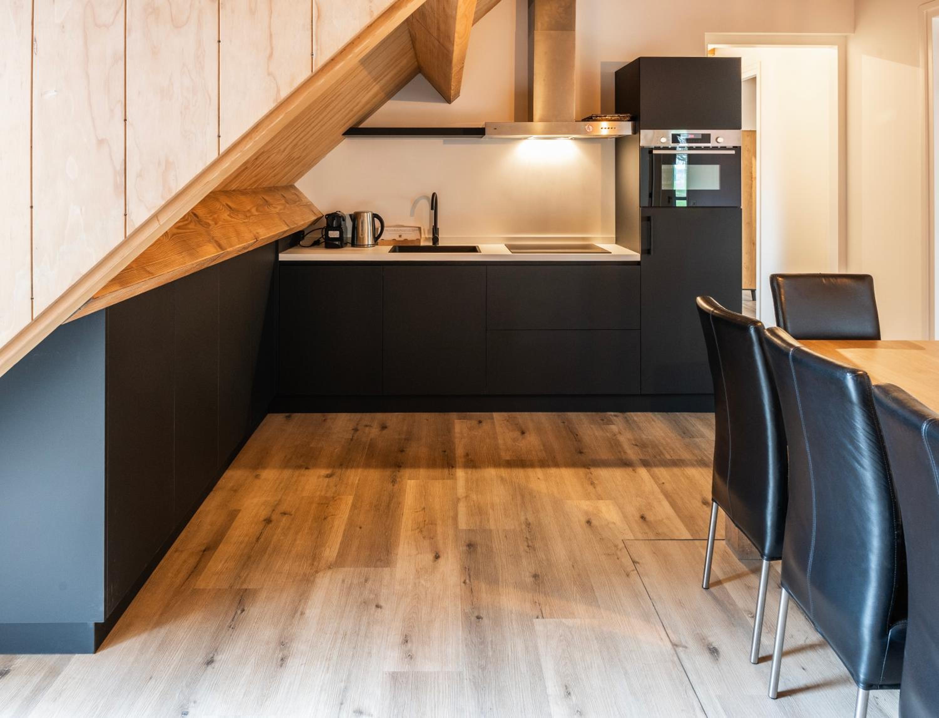 Hidden Gem Luxe Stay In Ledeacker view 5