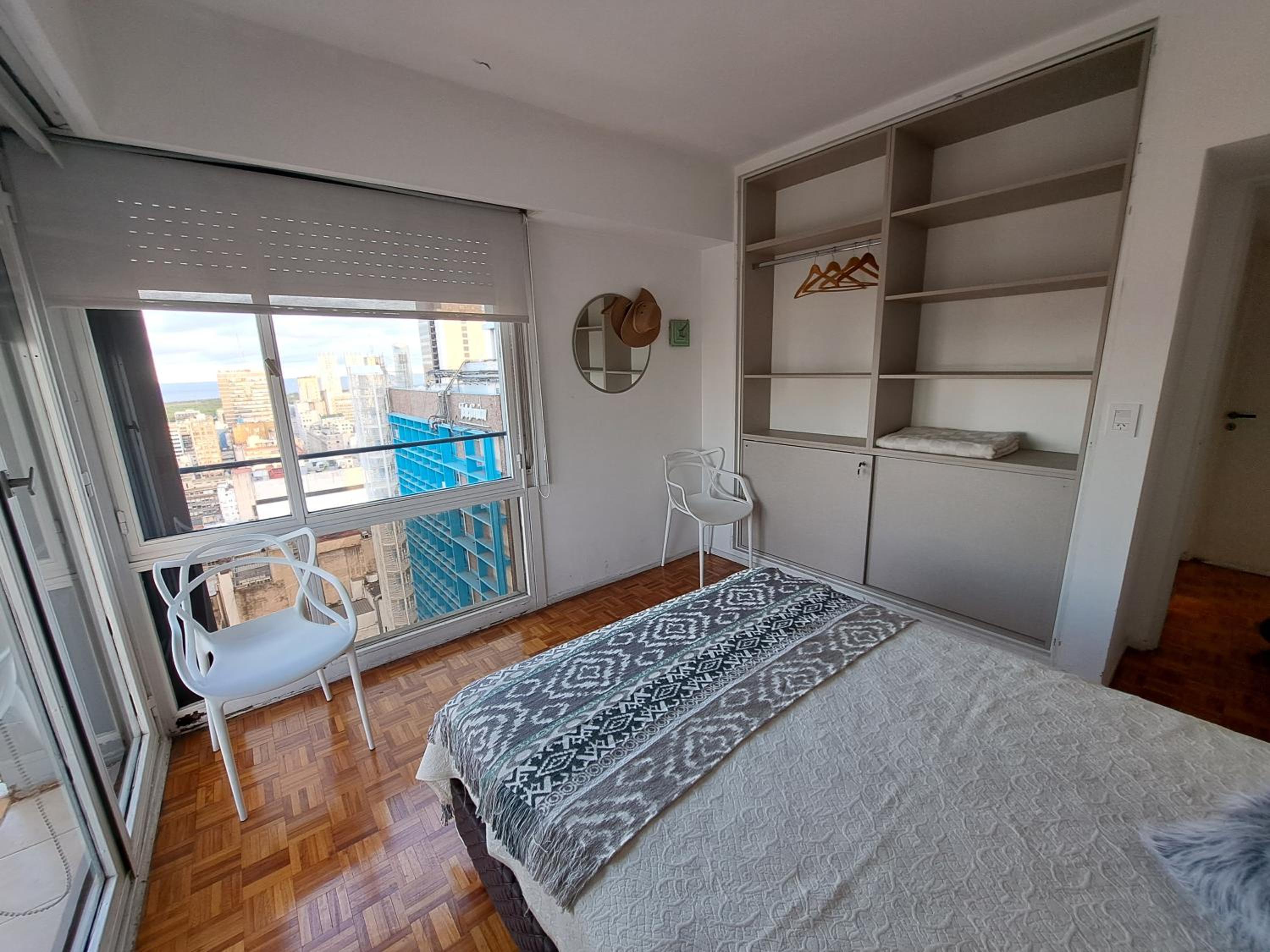 SELIZ SUITES PANORÁMICO con Garage auto Mediano