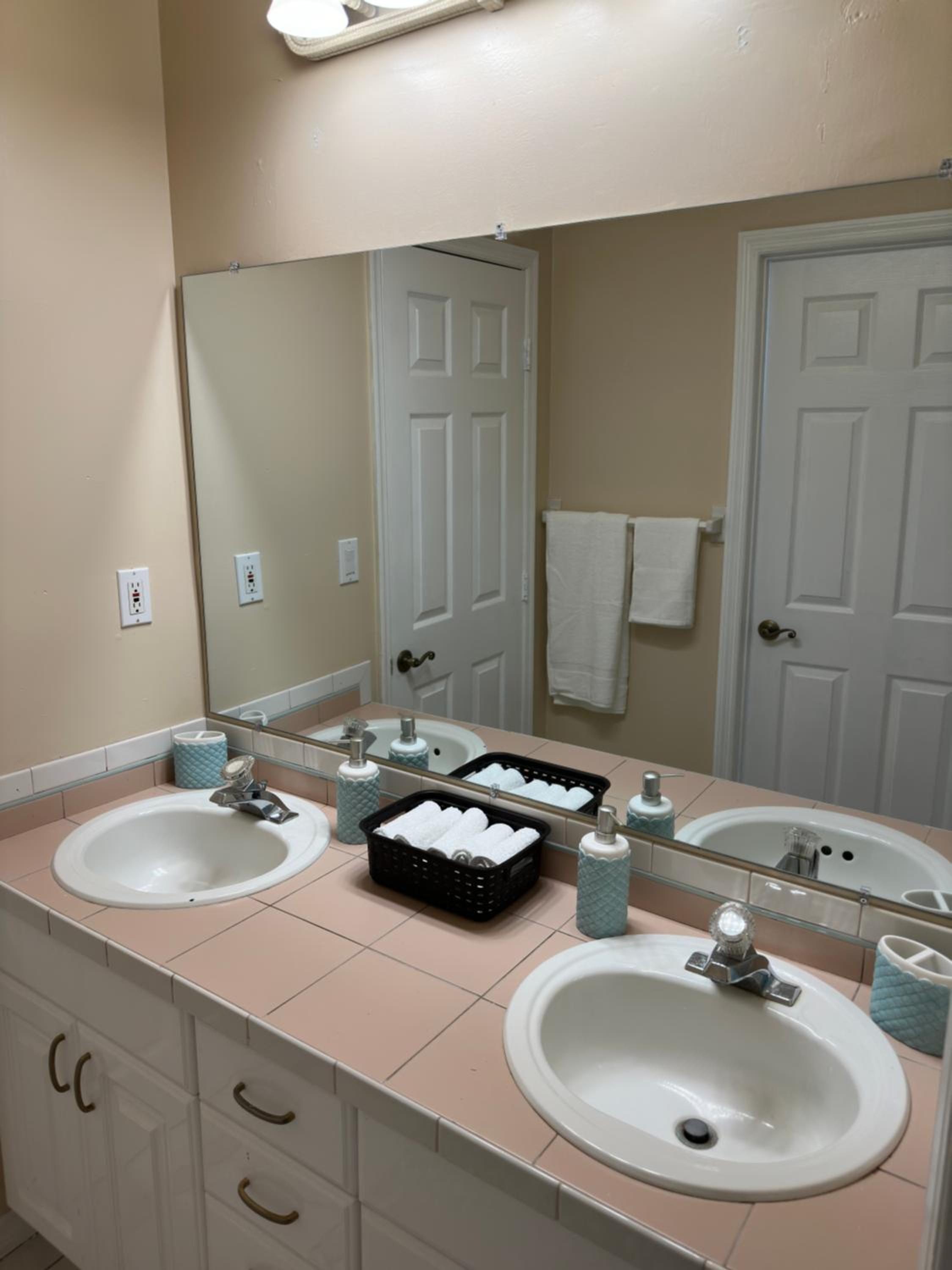 Orlando 20 Guests Centrally Located with Game Room