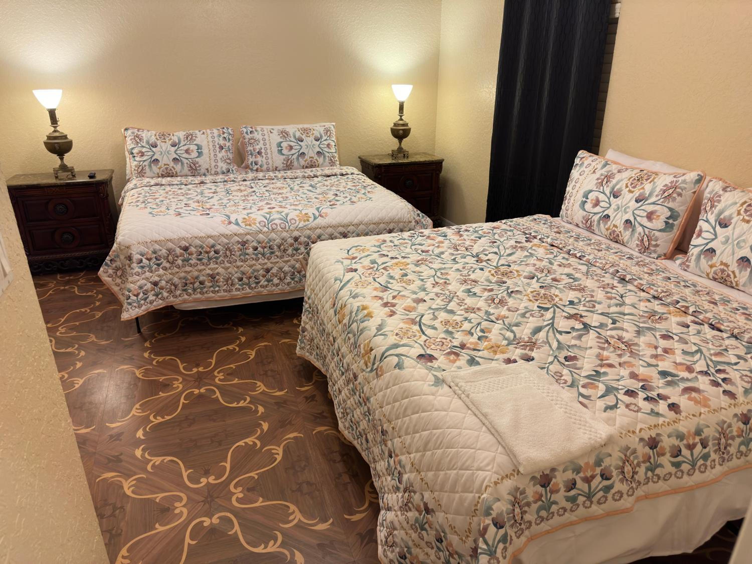 Orlando 20 Guests Centrally Located with Game Room