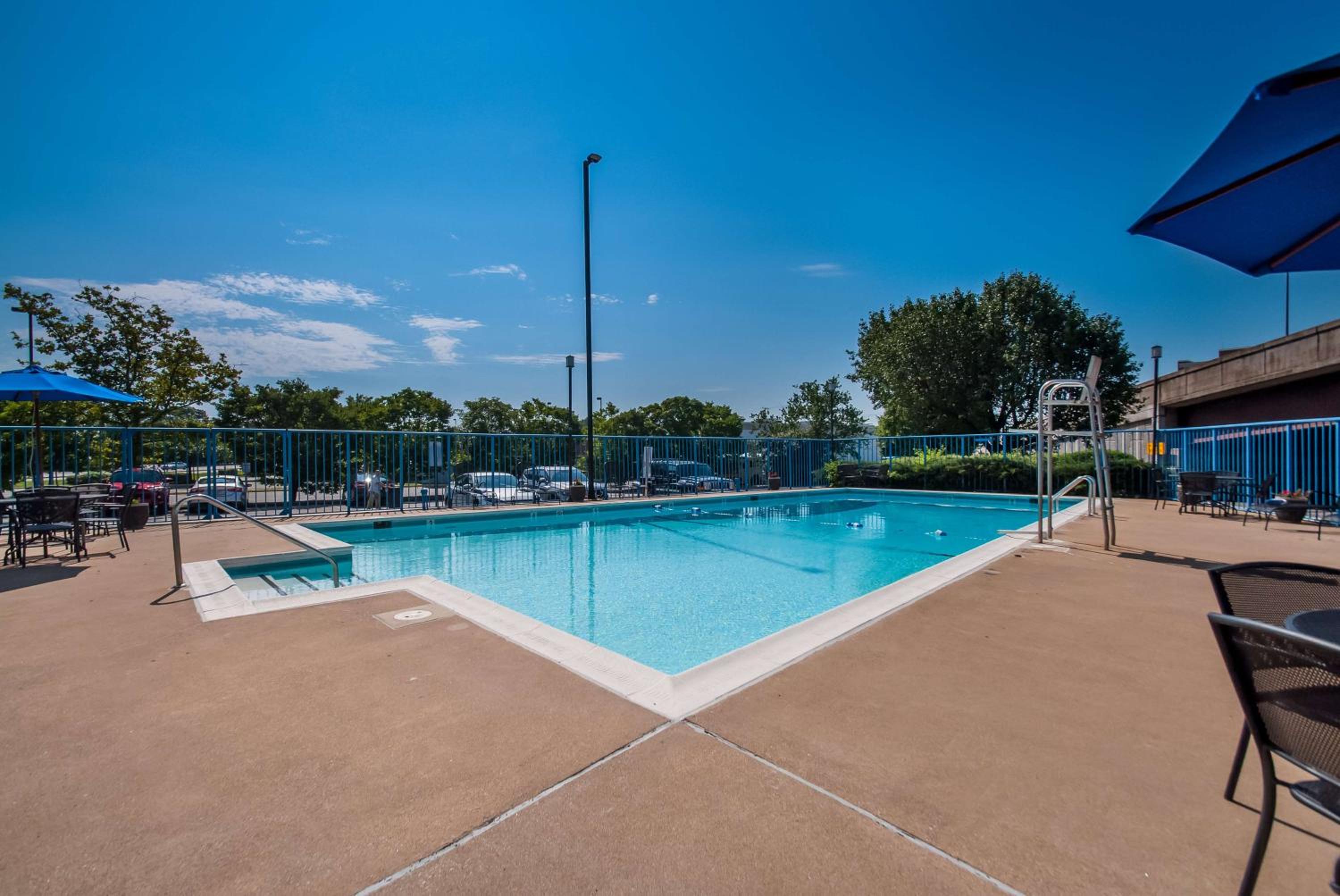 Springfield Vacations - Best Western Springfield - Property Image 15