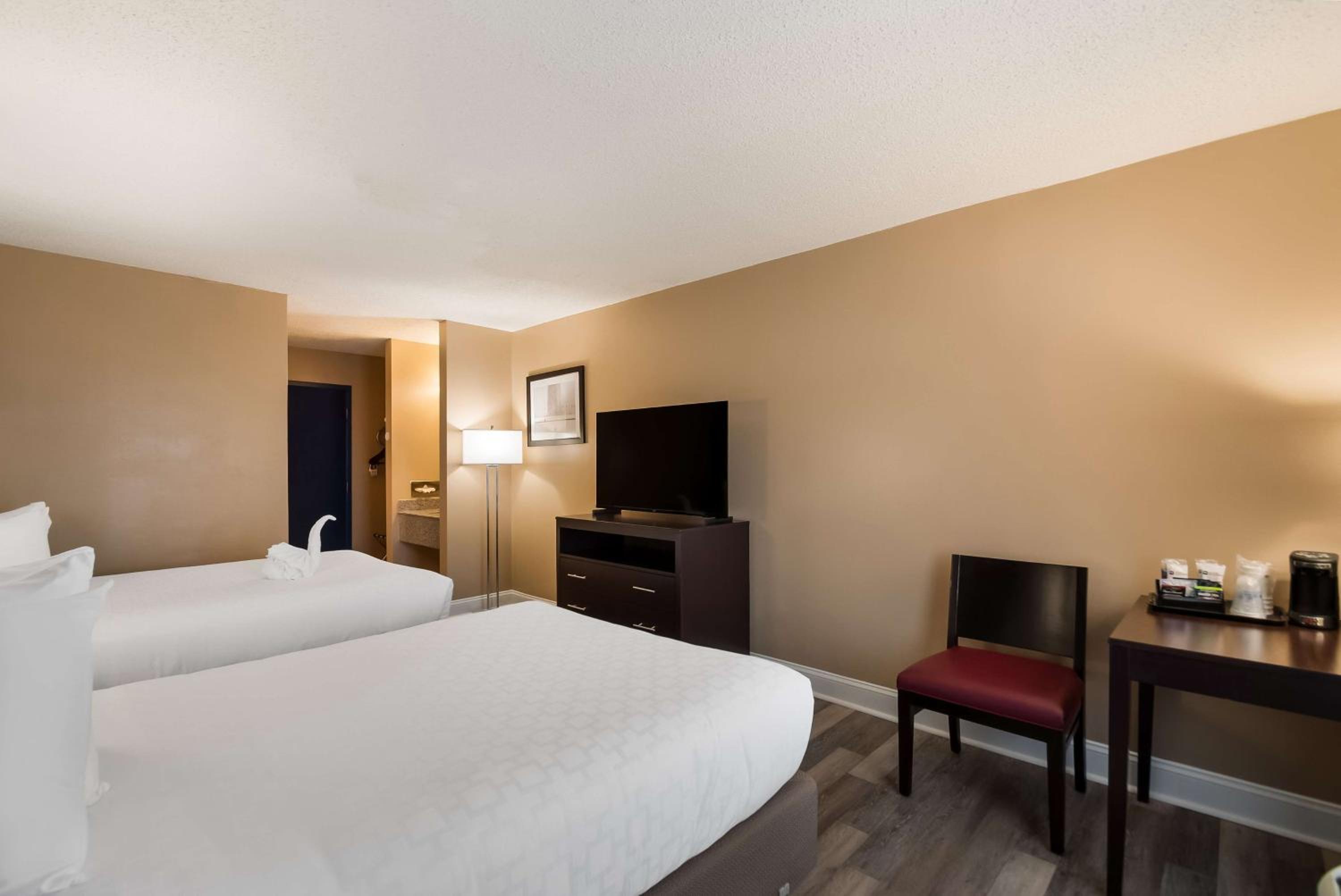 Springfield Vacations - Best Western Springfield - Property Image 18