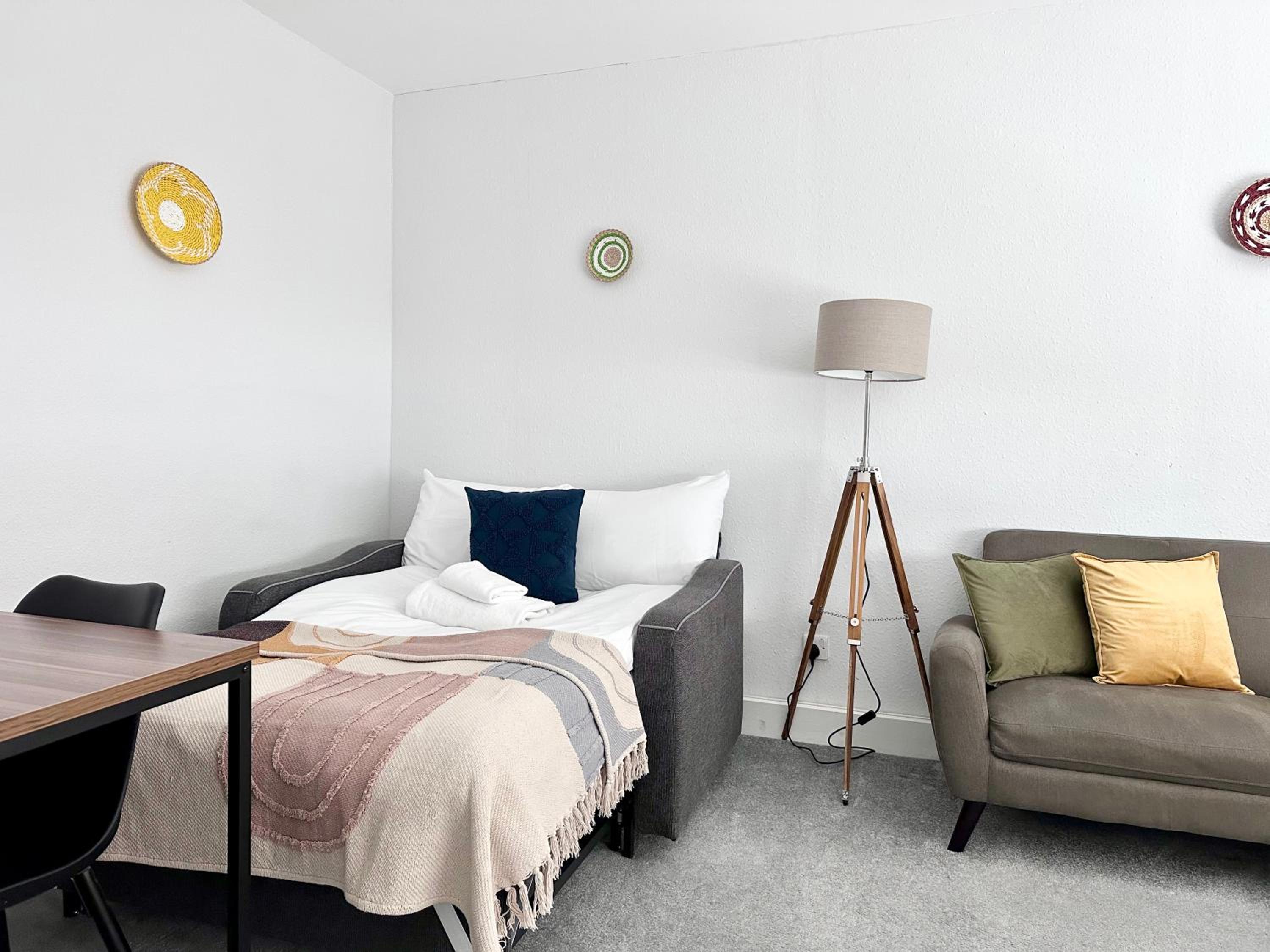 Camden 2bd flat at Rousden Street