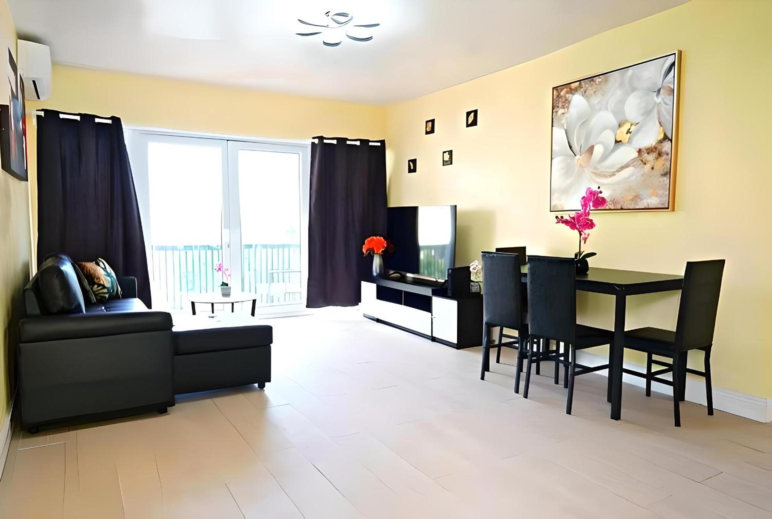 Apartment in downtown at the beach
