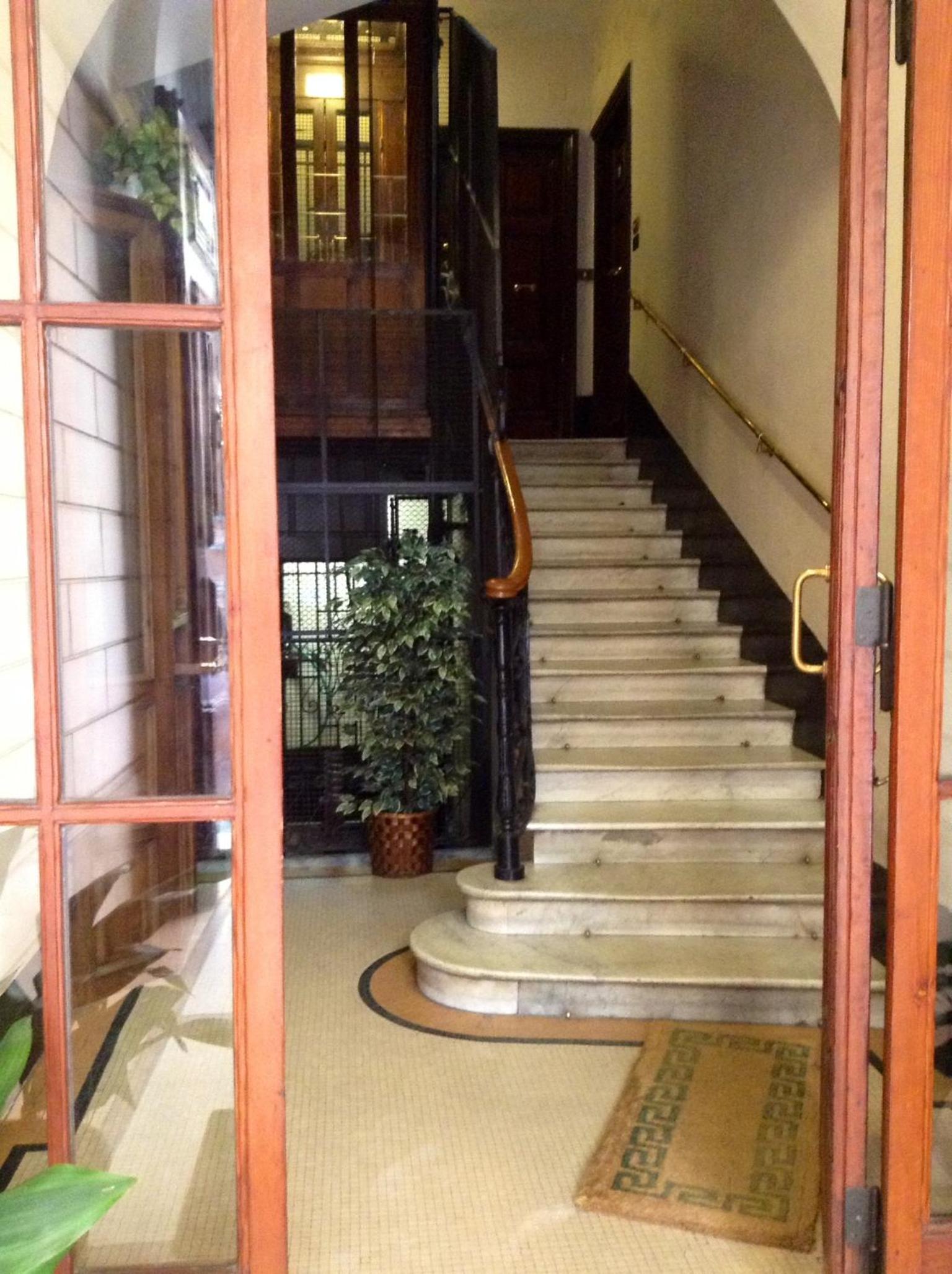 Charming 25 Apartment