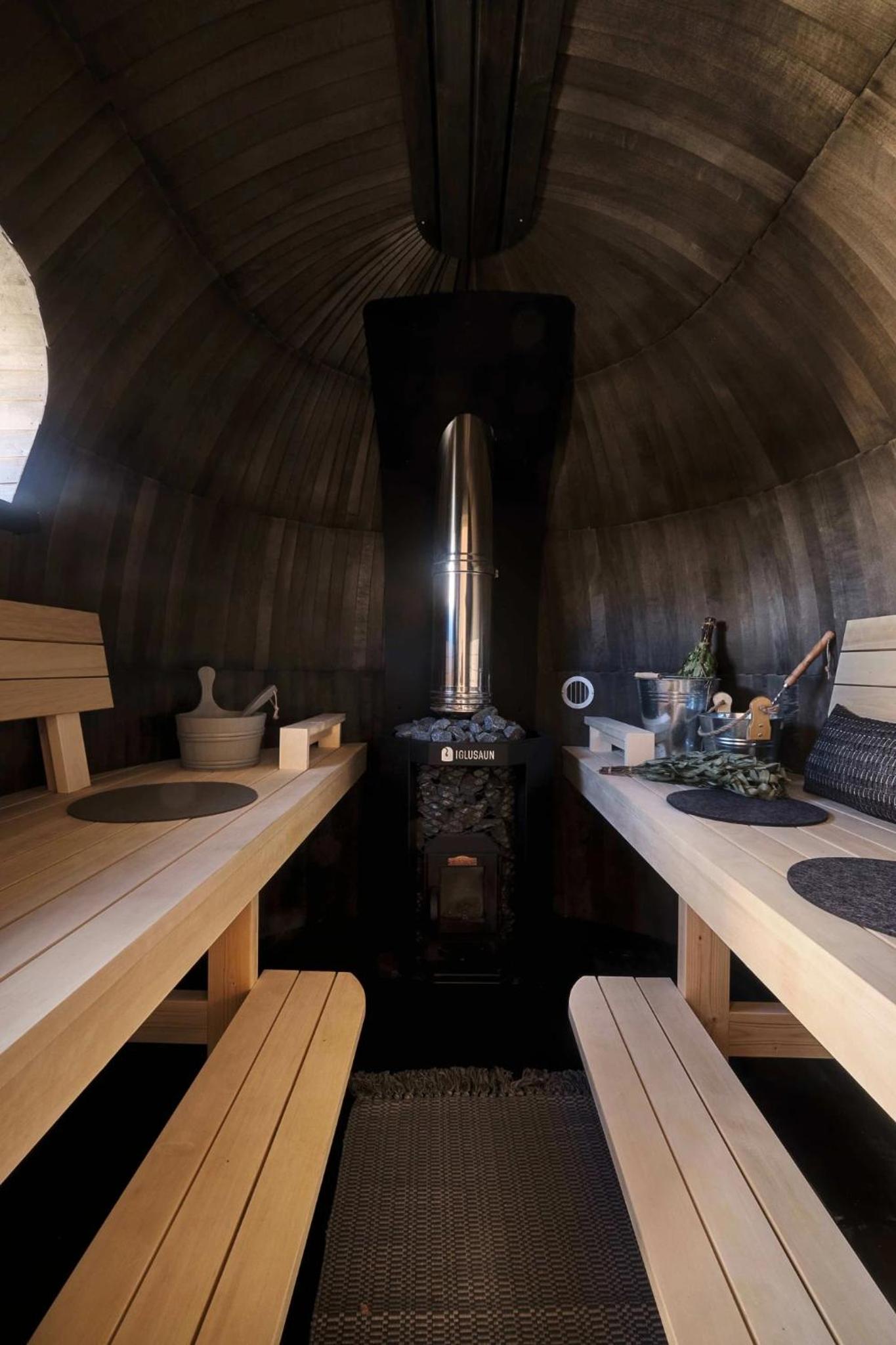Giant Yurt Sleeping 8 with Spa, Catering, Walled Gardens, Nature Reserve, Free Parking view 5