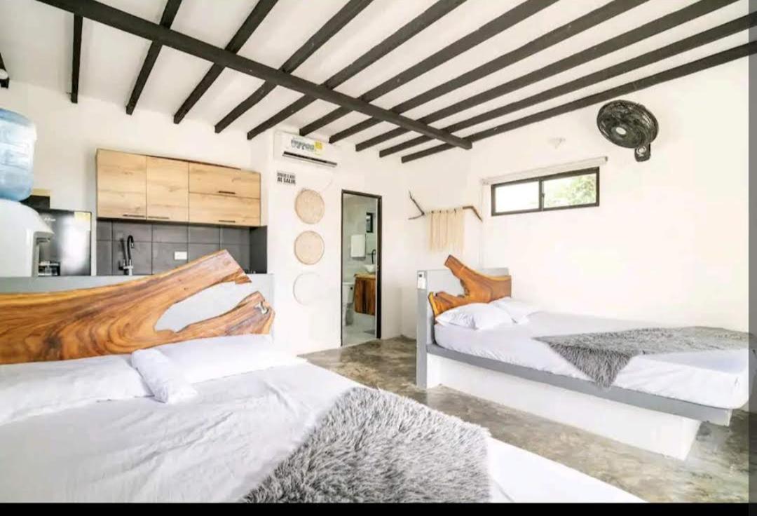 AGUAMARINA House