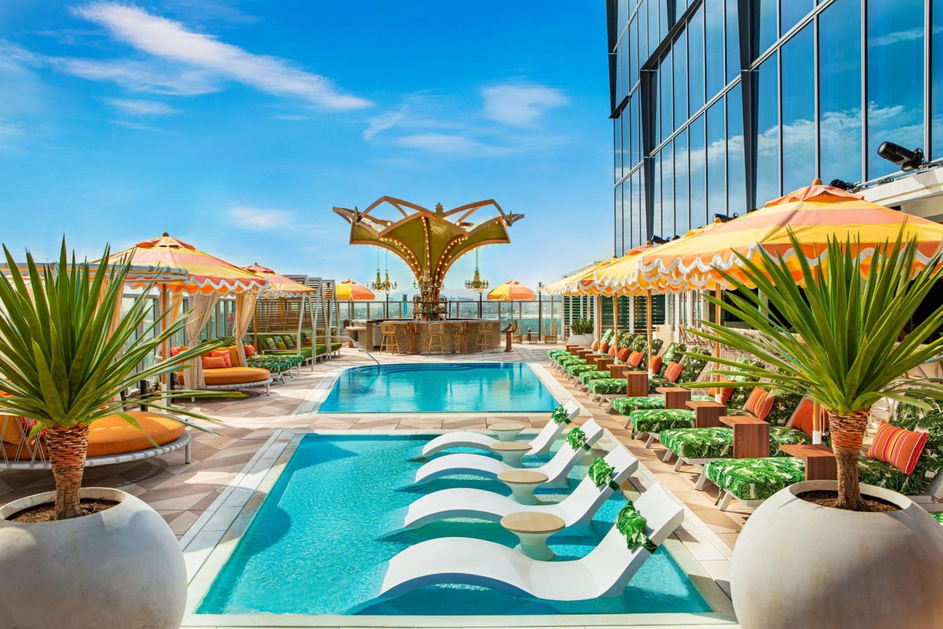 Moxy Downtown Los Angeles