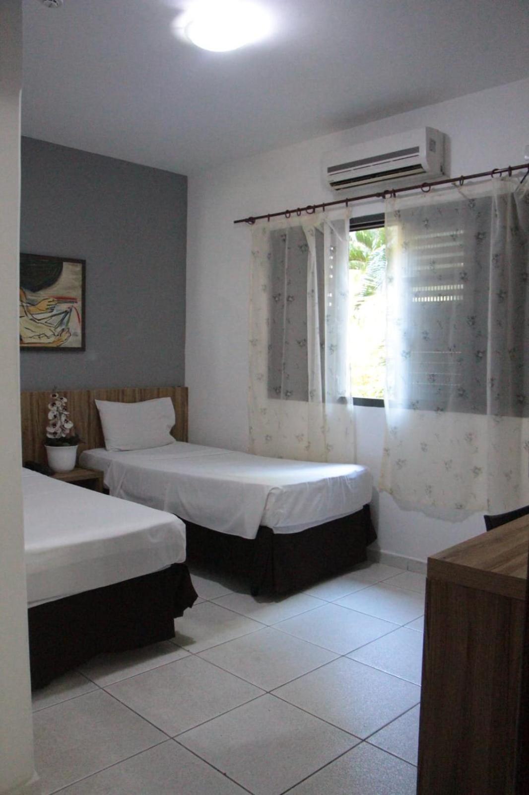 CR Hotel Bueno
