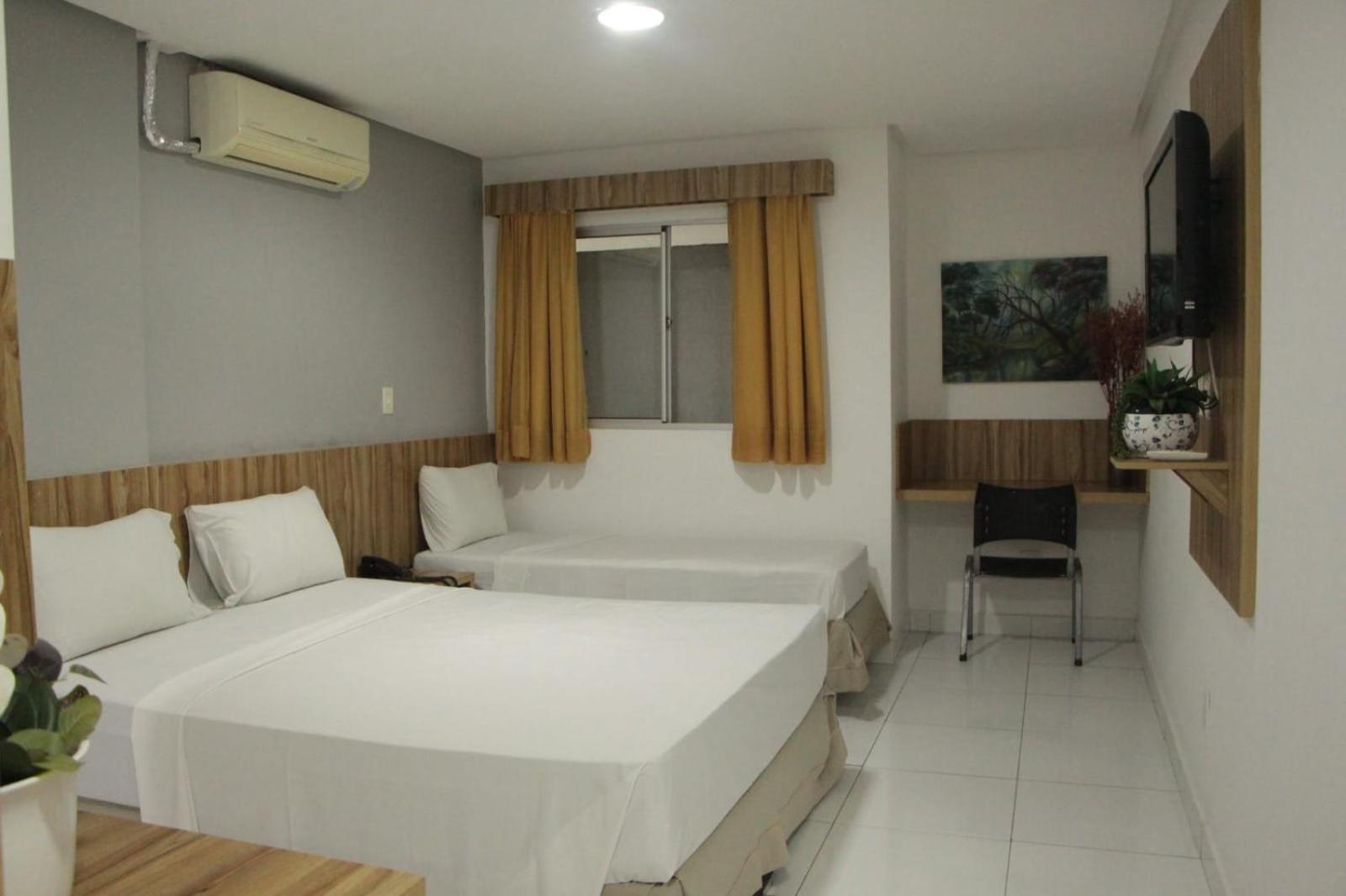 CR Hotel Bueno