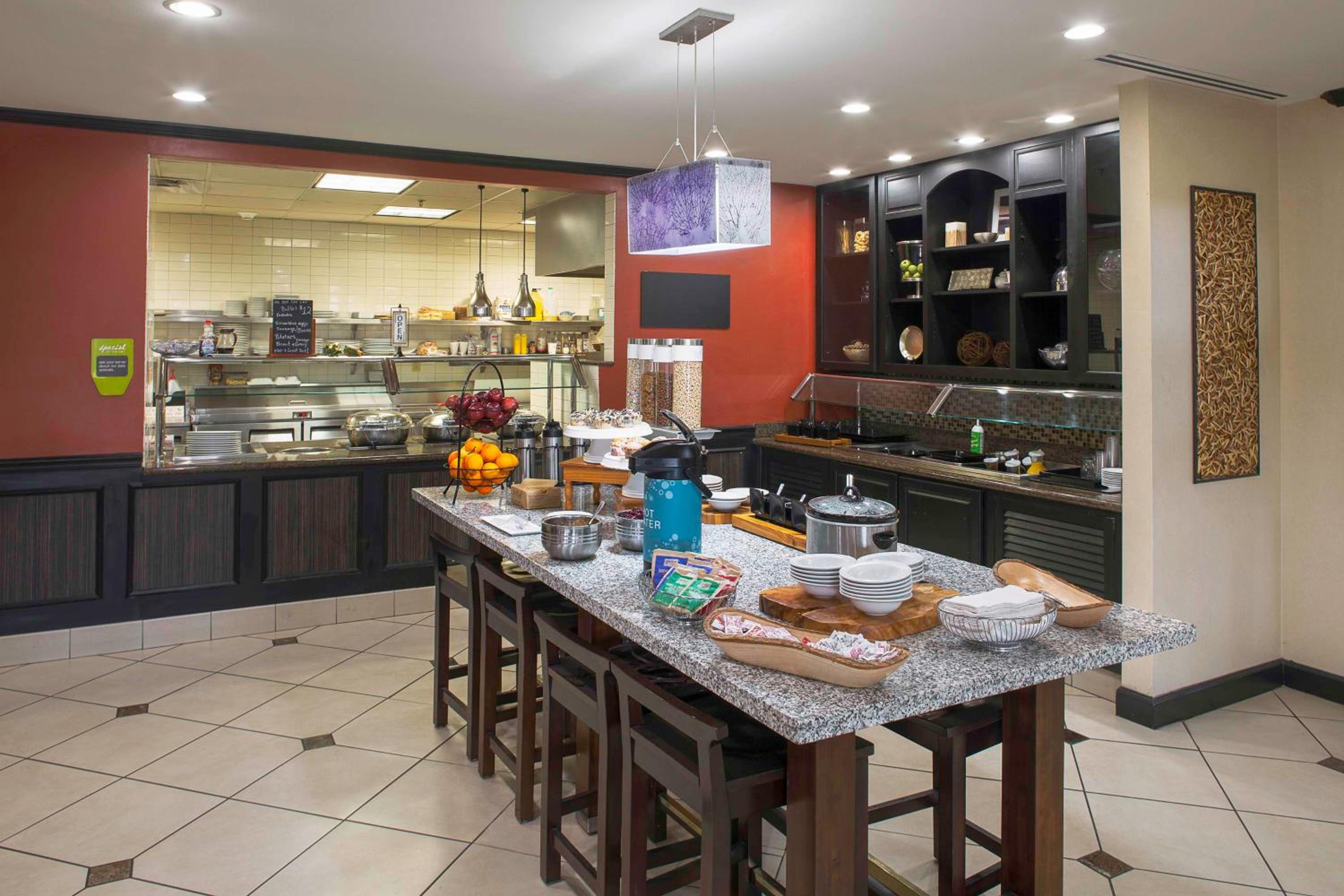 Jonesboro Vacations - Hilton Garden Inn Jonesboro - Property Image 6