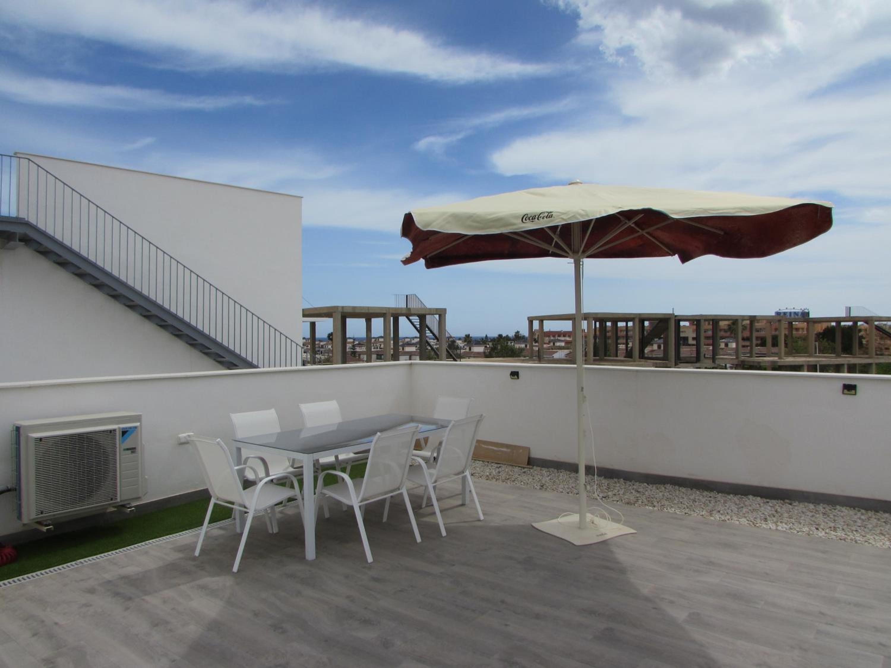 PUERTA DE ORIENTE BEACH HOME