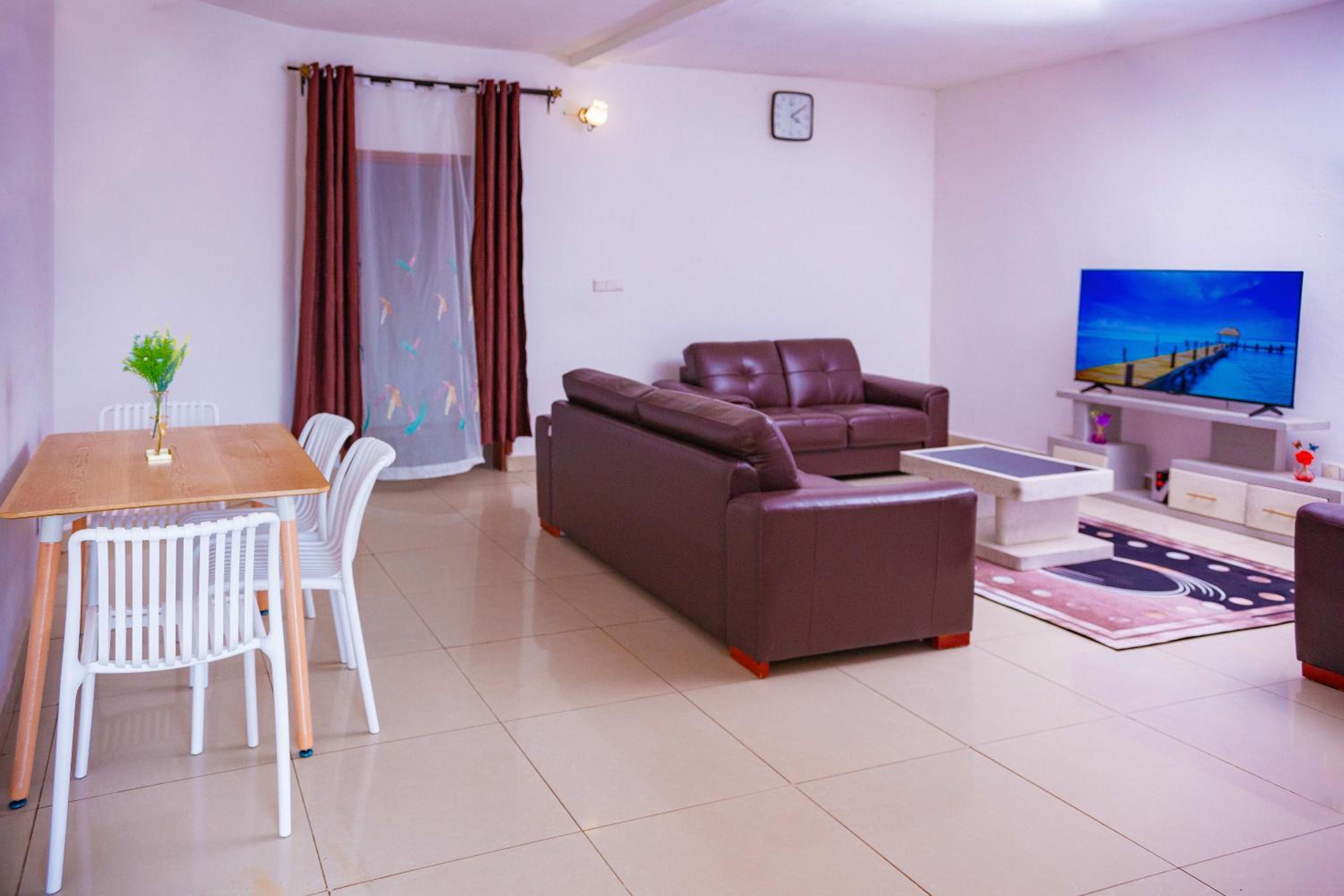 J&G Premier Apartment
