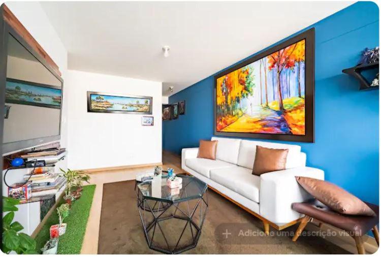 Precioso cuarto dentro de un apartamento centrico compartido view 5