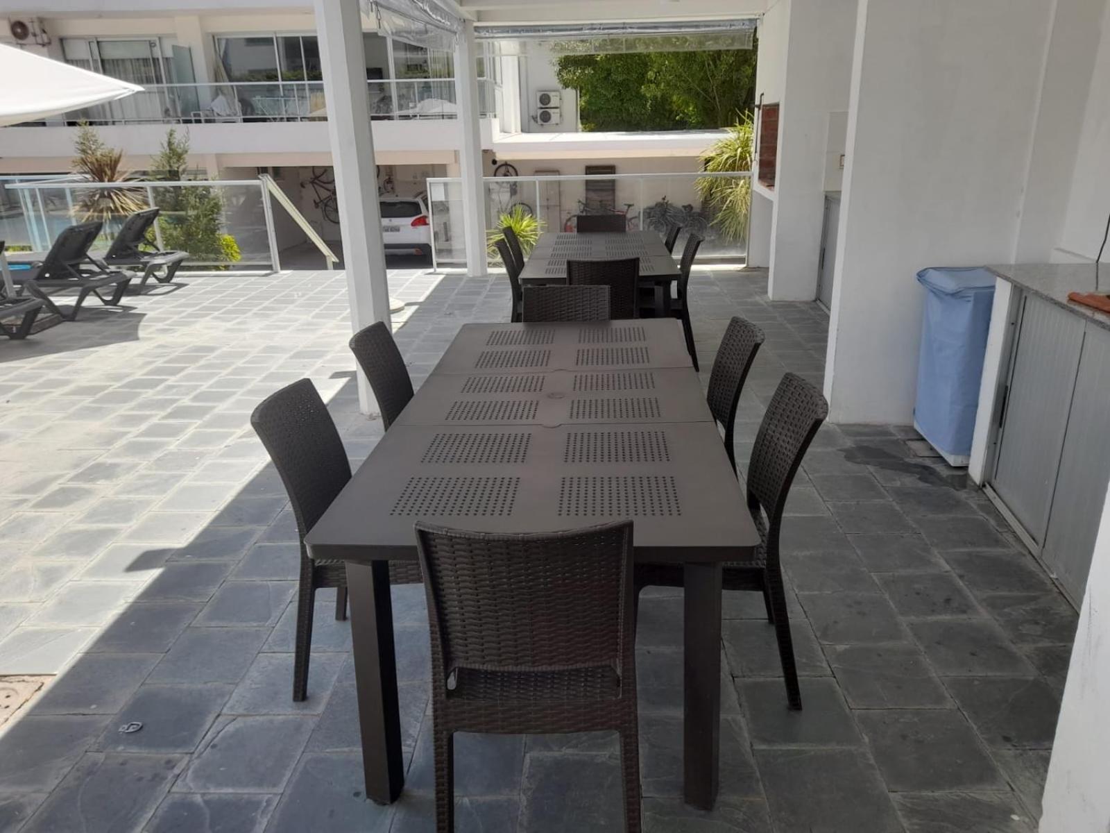 Moderno Apart y amplio en Punta del Este 2 piscinas view 4