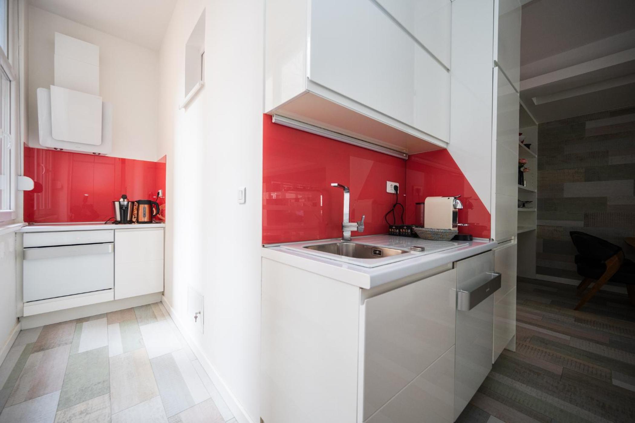 Modern Stay in the City Center
