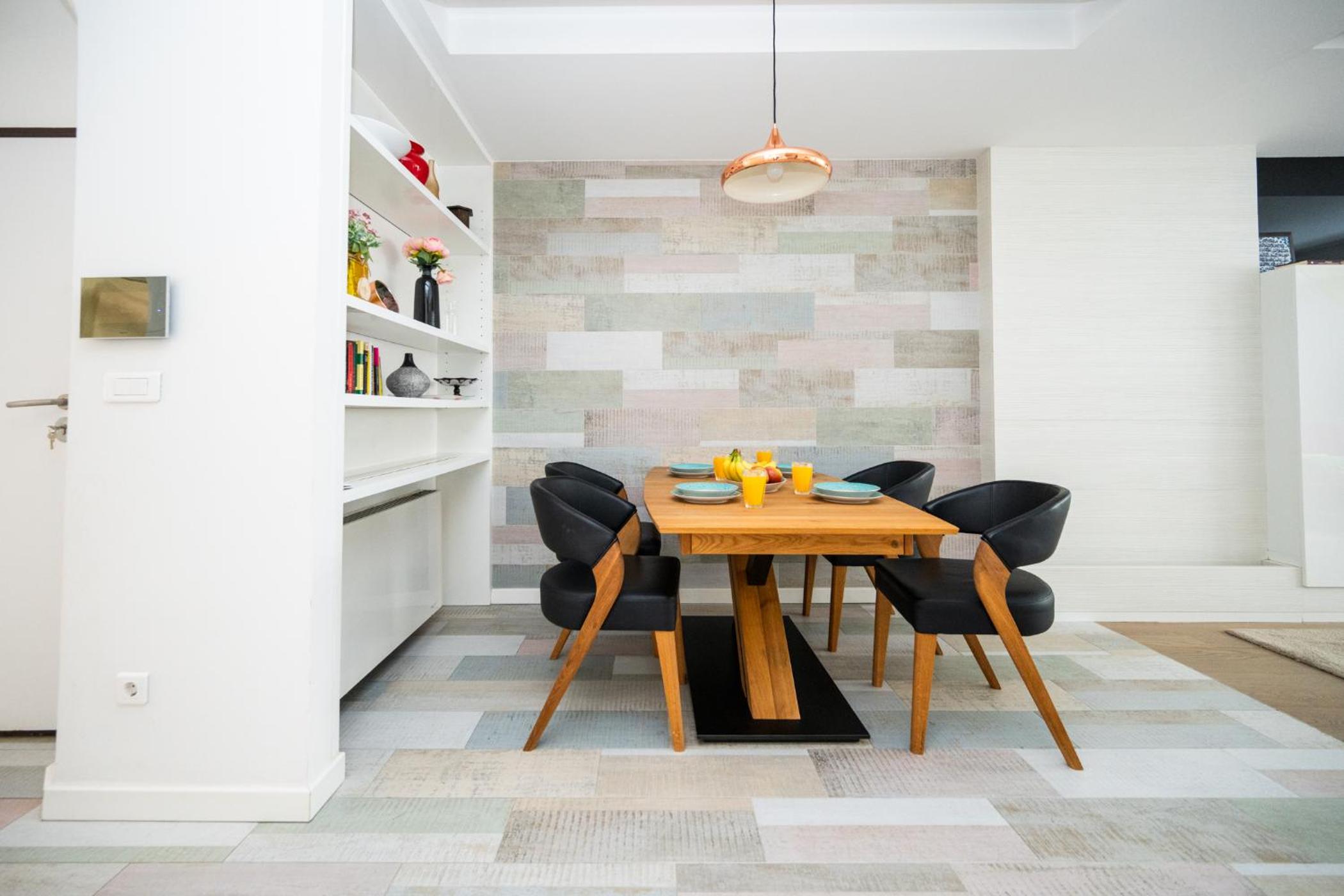 Modern Stay in the City Center