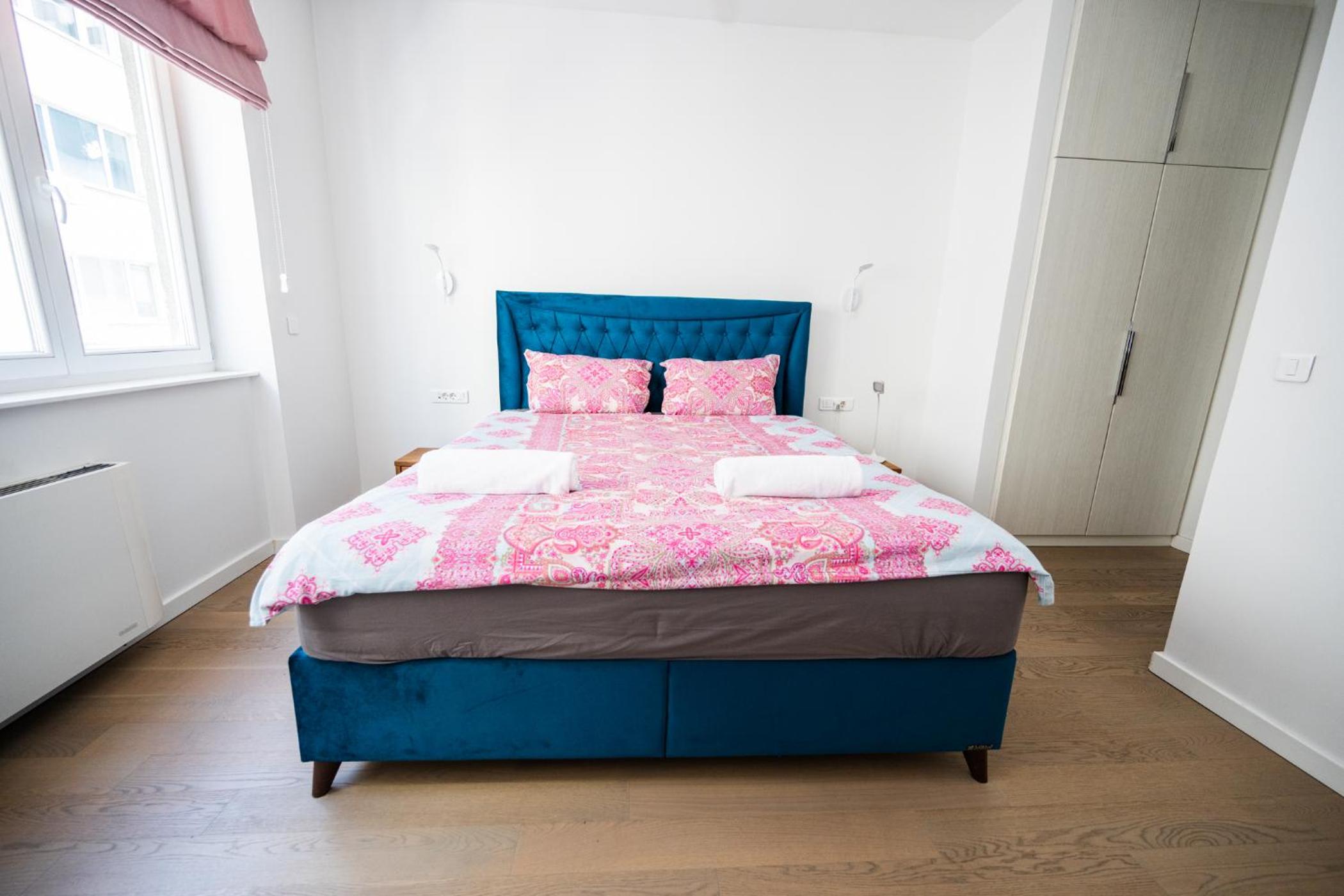Modern Stay in the City Center