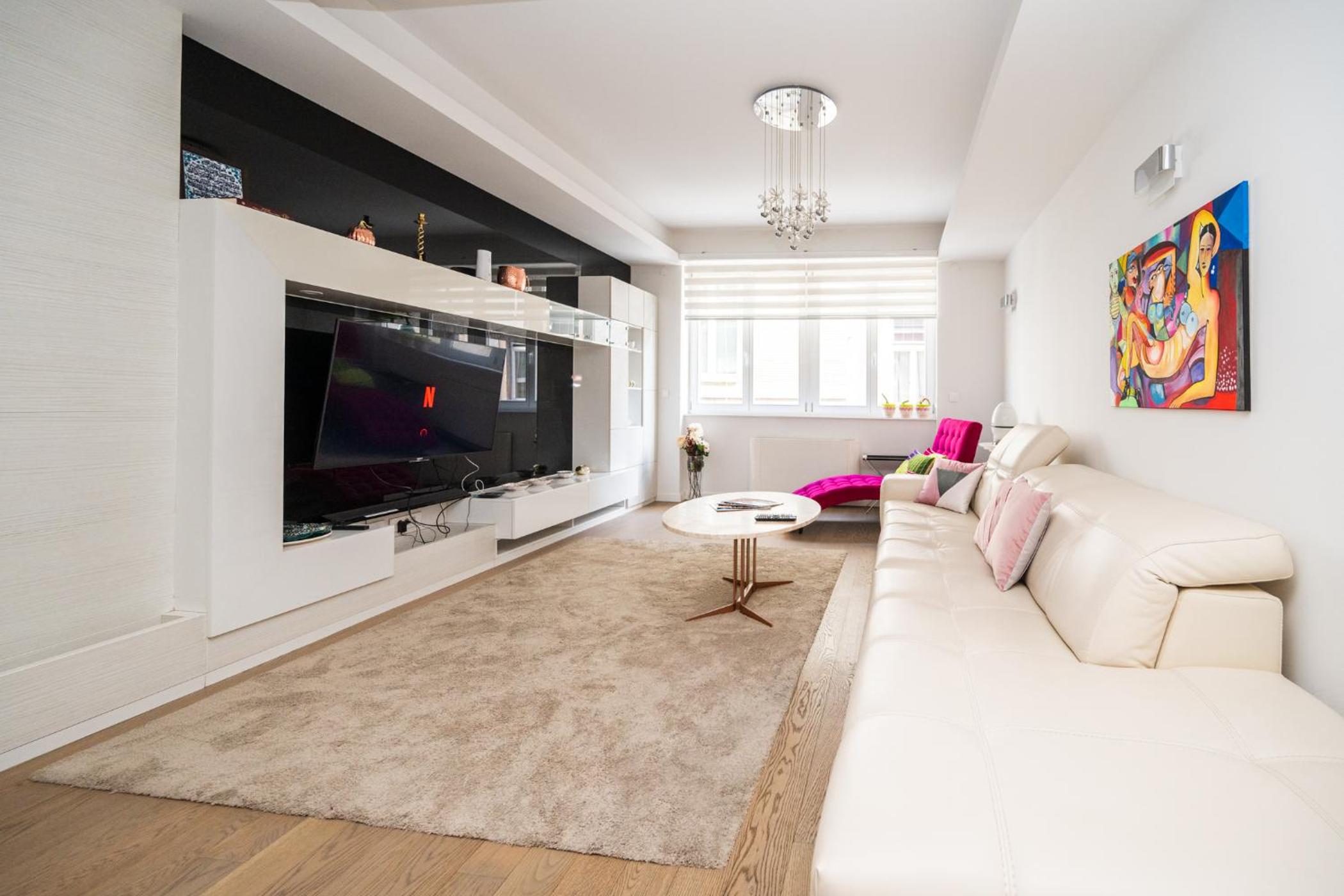 Modern Stay in the City Center
