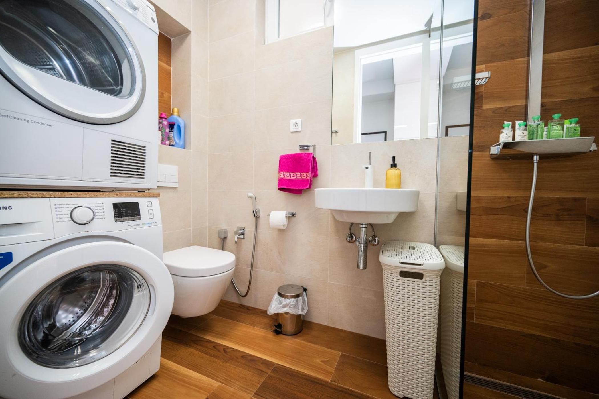 Modern Stay in the City Center