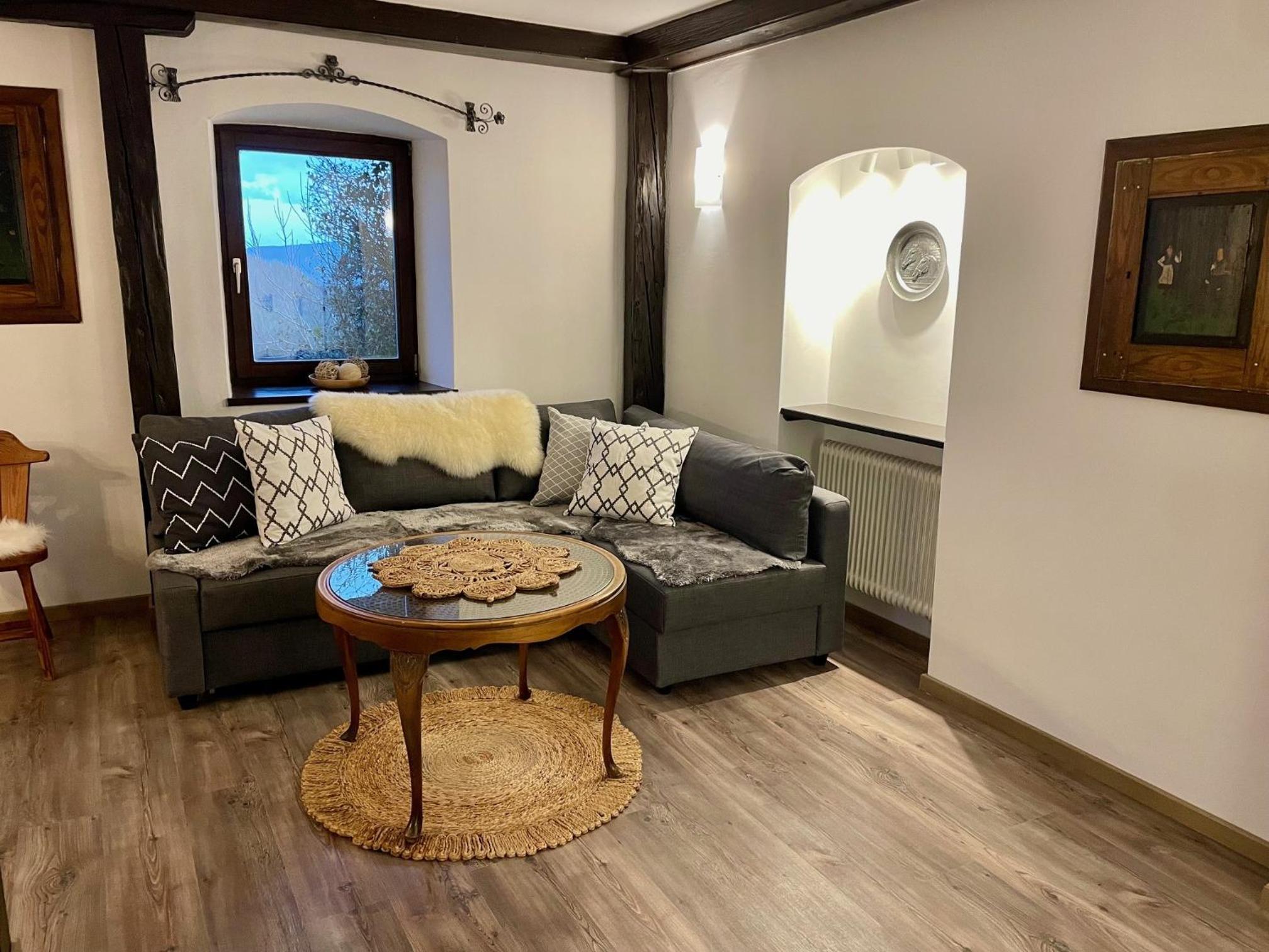 Little Farm Apartments