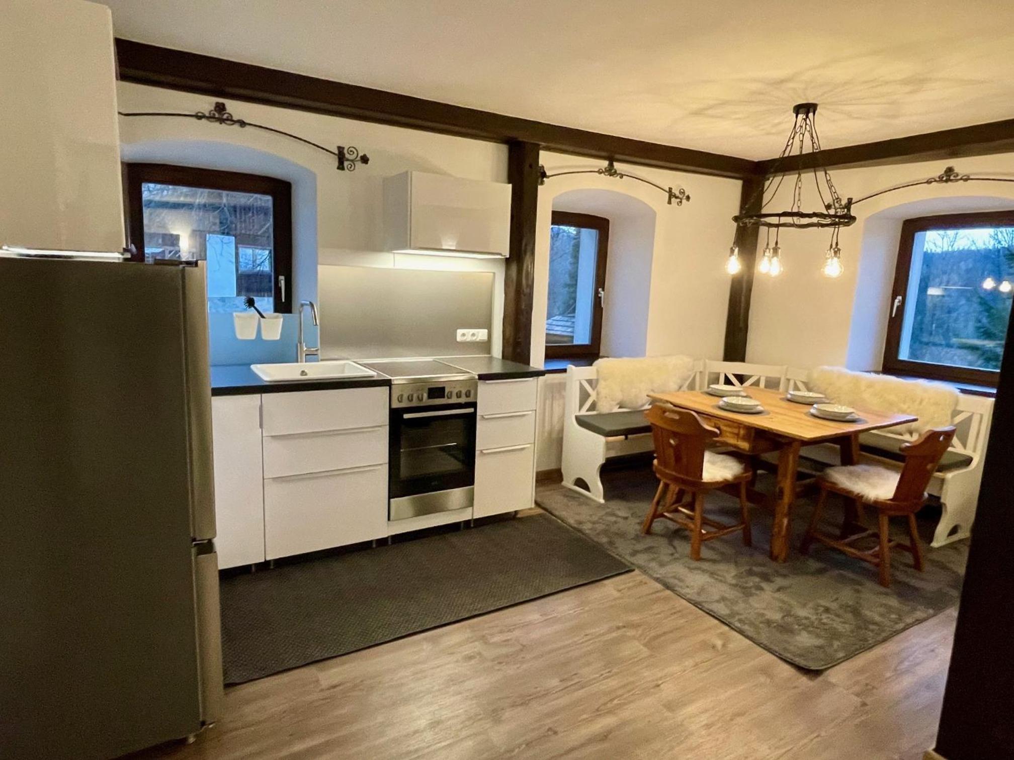 Little Farm Apartments