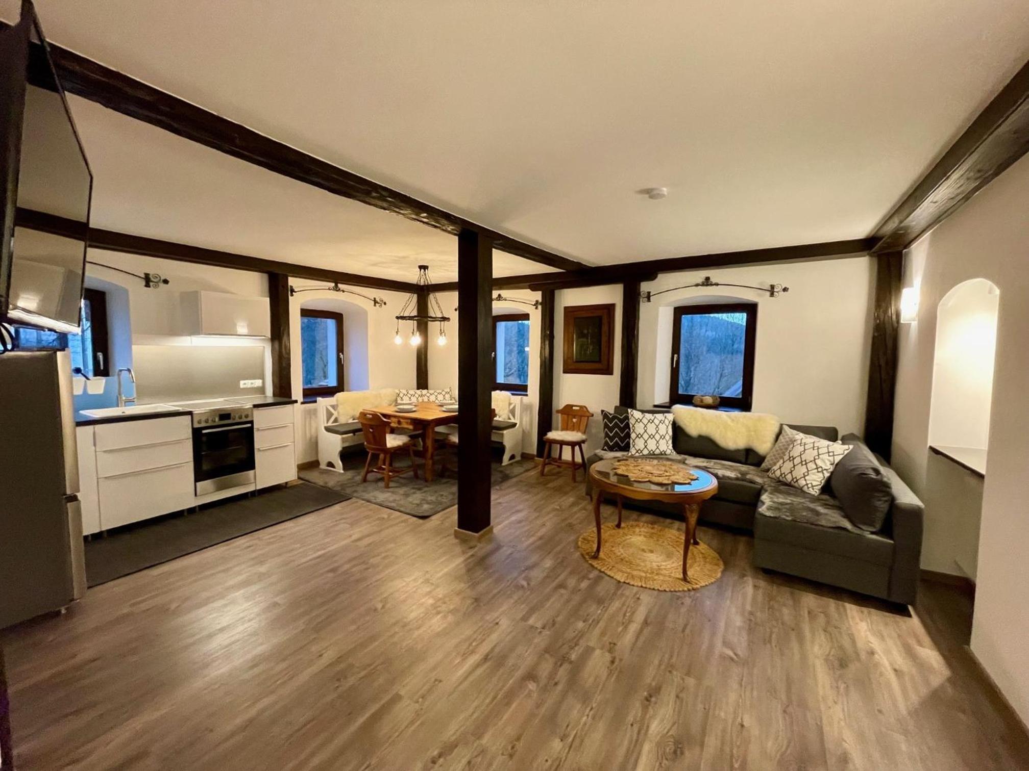 Little Farm Apartments