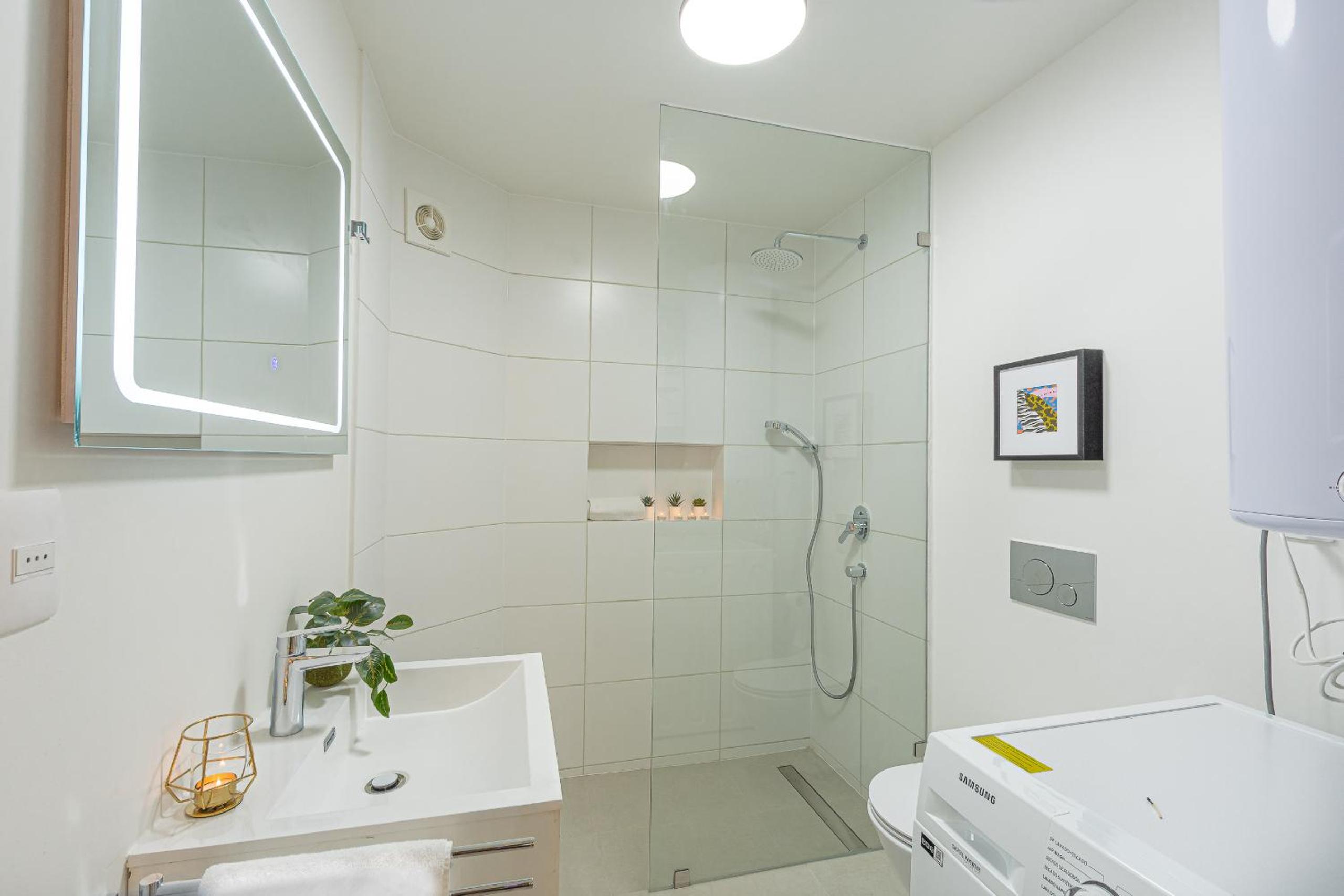 King-size bed with terrace and Air Conditioning!