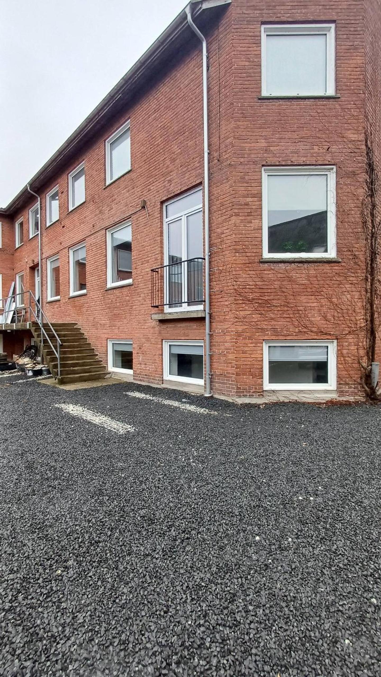 Hotel Luxurious Apartment In Aalborg City, Free Parking - Image 1