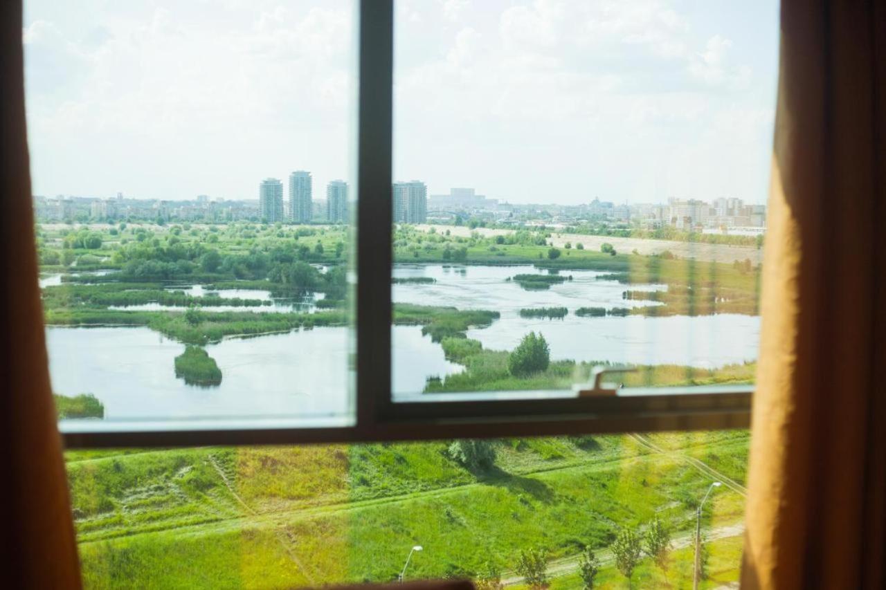 Lake View Aparthotel