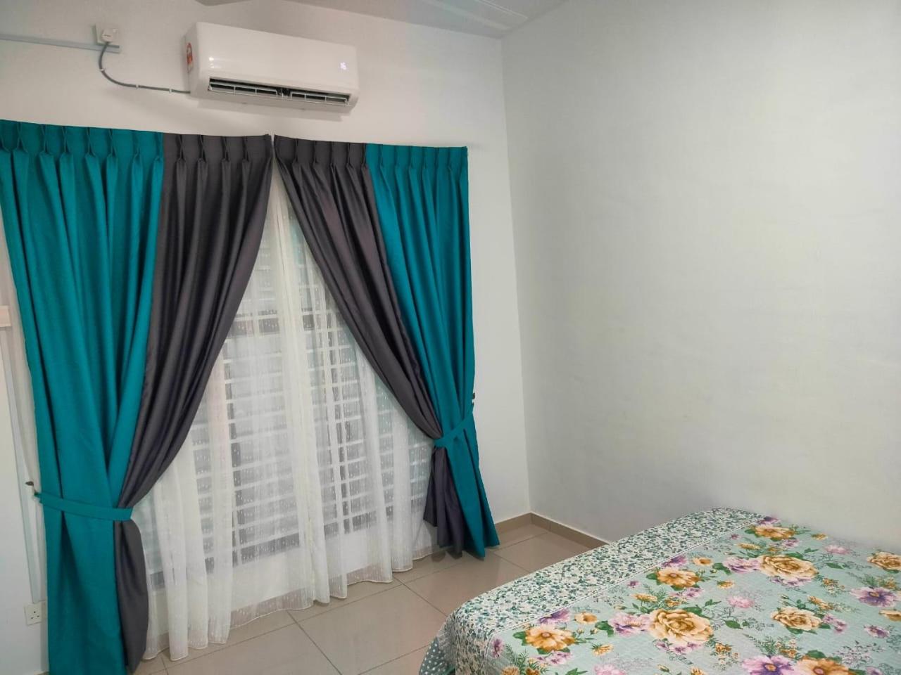 Aiman's Rose HomeStay photo 7