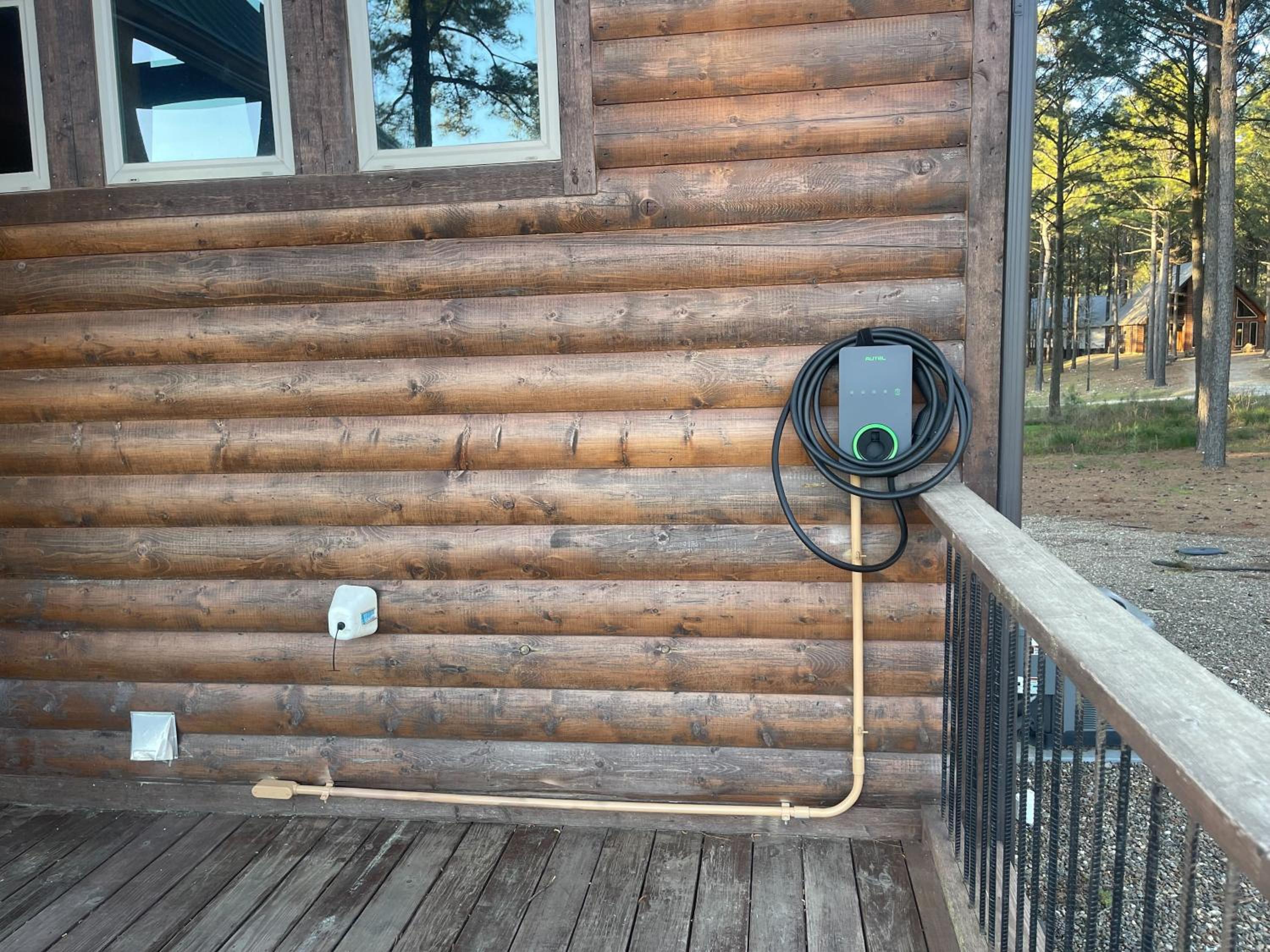 Salty Dog Lodge Playground, Fire Pit & Hot Tub view 3
