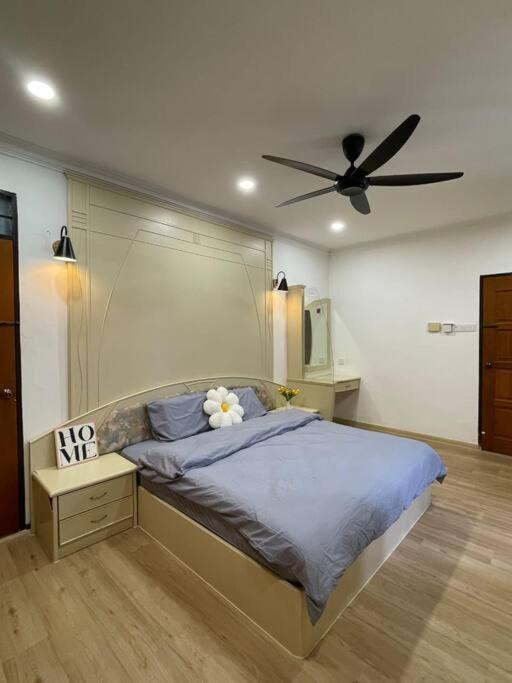 Cozy 2StoreyHome 5Room11Pax@ChaiLengPark photo 5