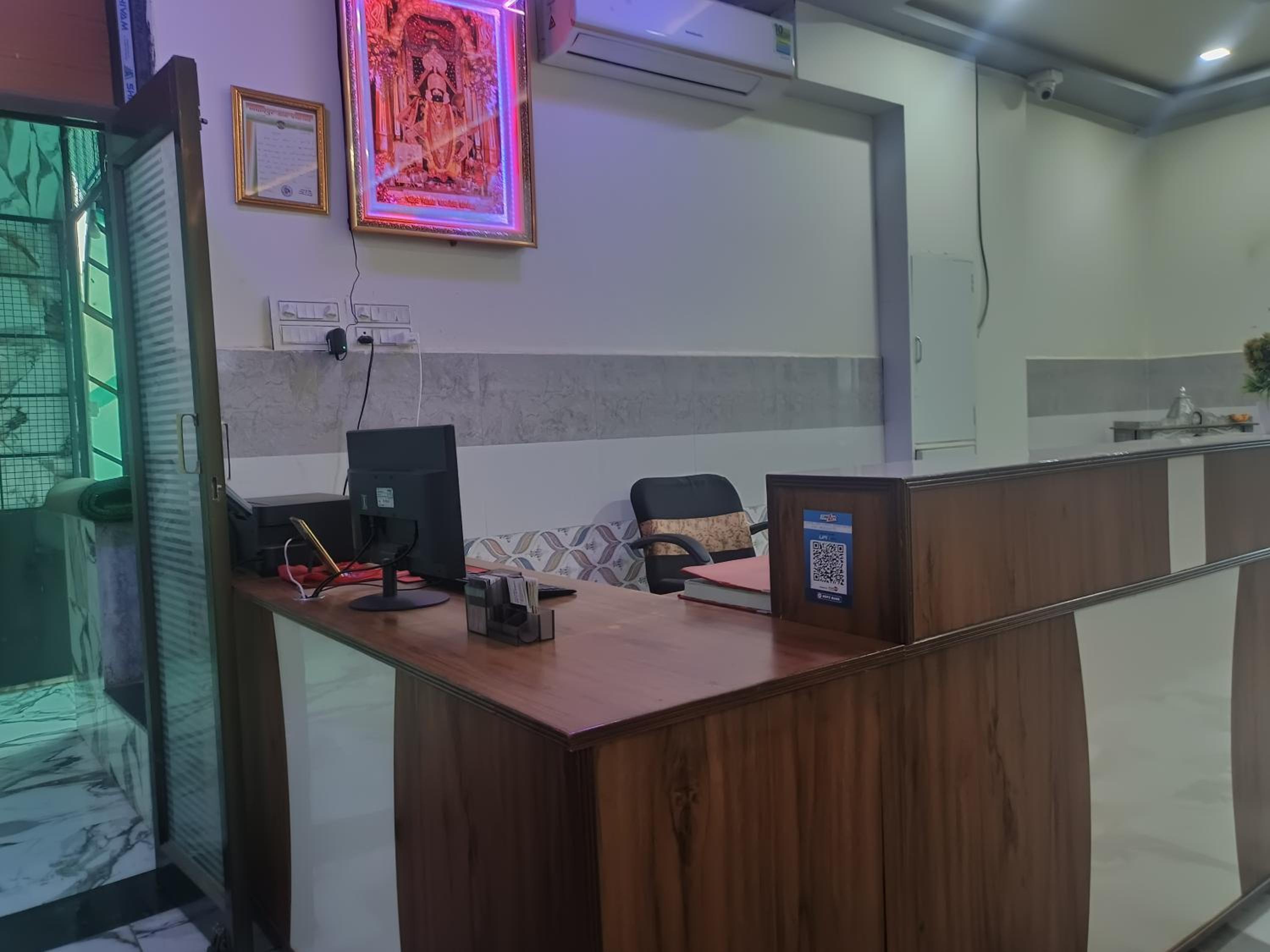 Hotel Devkamal