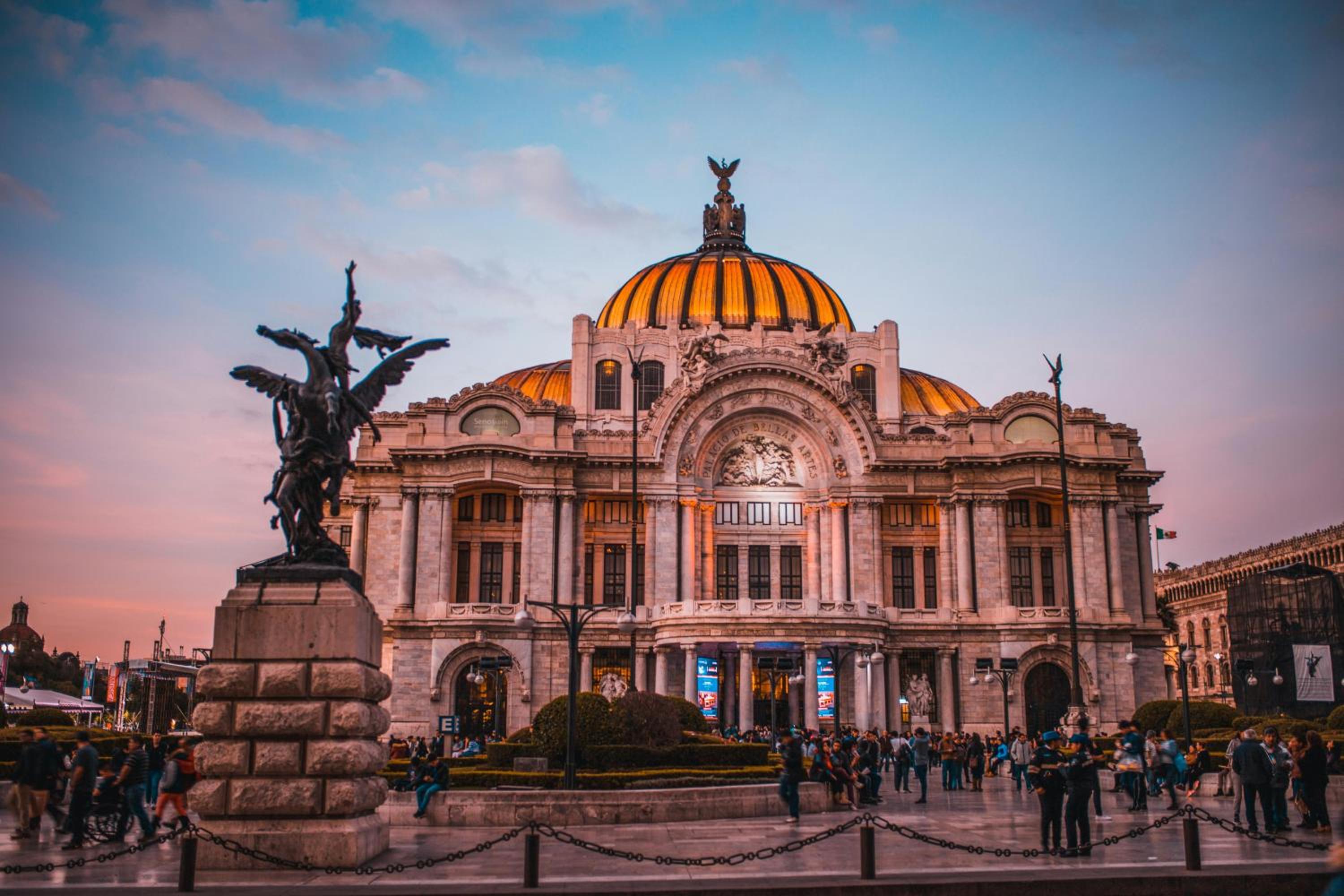 Casa Angel Dorado