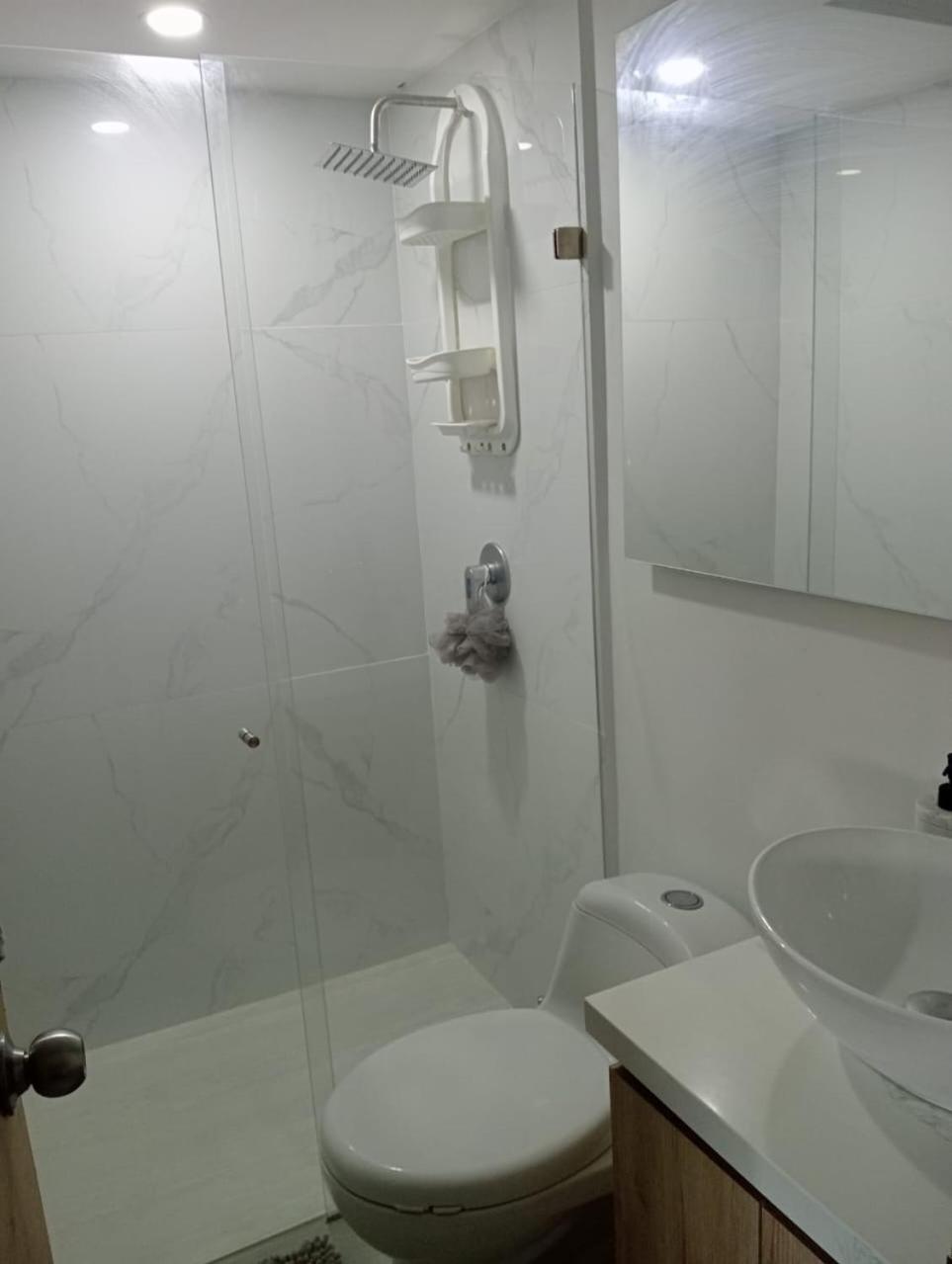 Apartamento en Edificio Puerto paraiso en Bello Antioquia