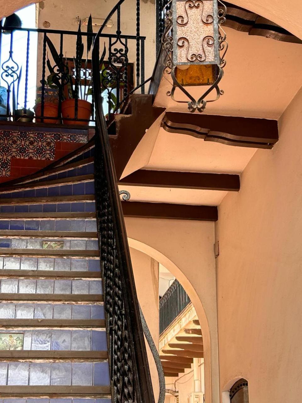 Palacio Andaluz Casa Rivadavia Buenos Aires