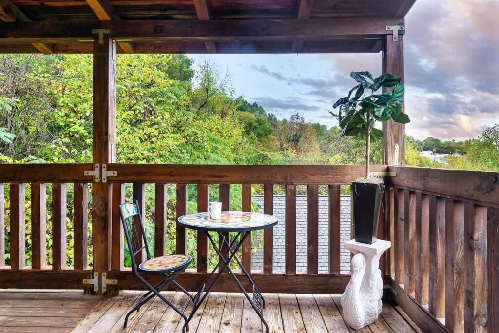 Pets OK! Hot Tub, Wi-Fi, Game Room view 5