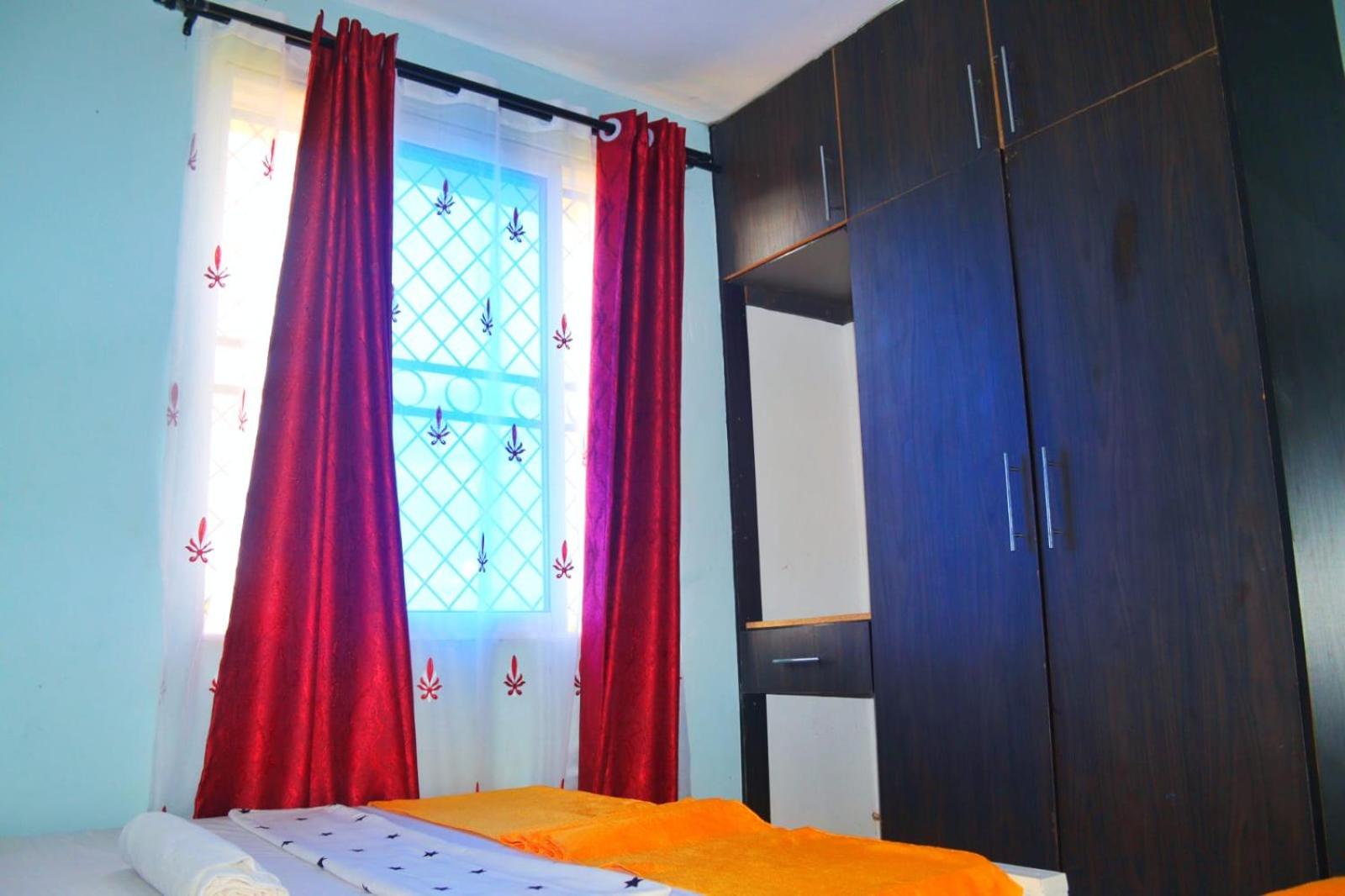 Emoka Homestays