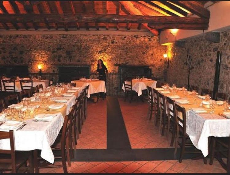 Antico Borgo Etneo Country Hotel