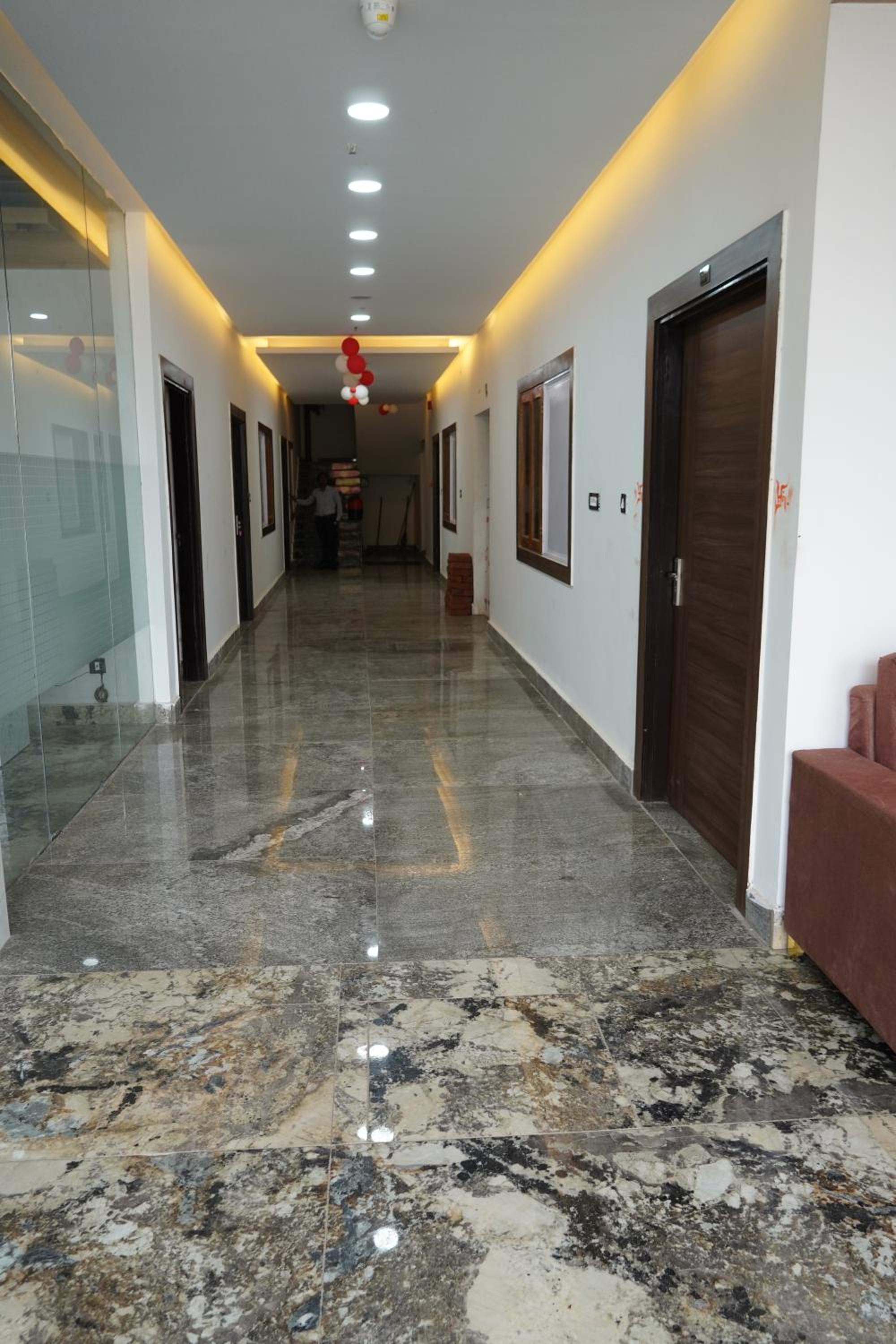 Green Sarovar Hotel & Restaurant