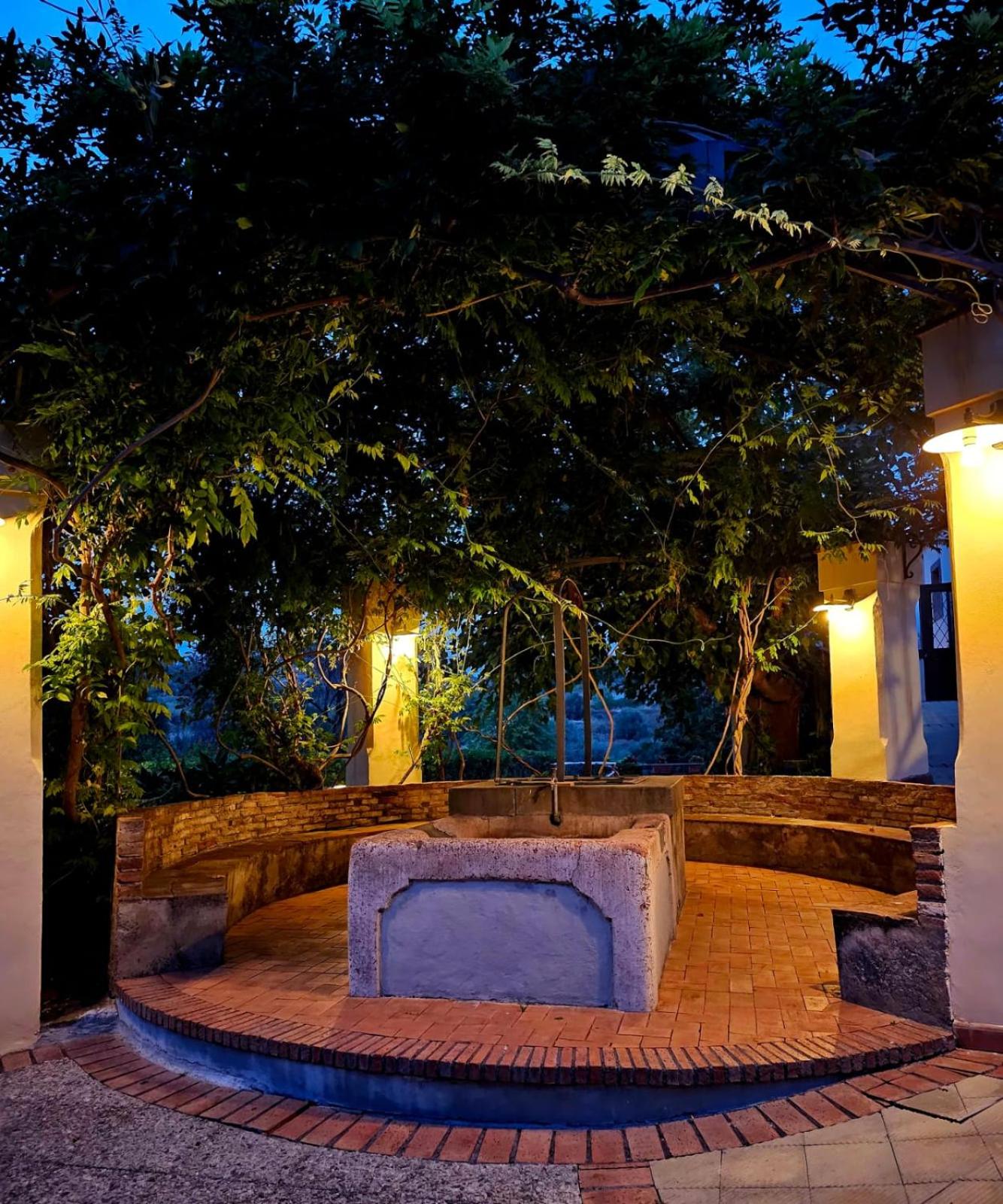 Antico Borgo Etneo Country Hotel